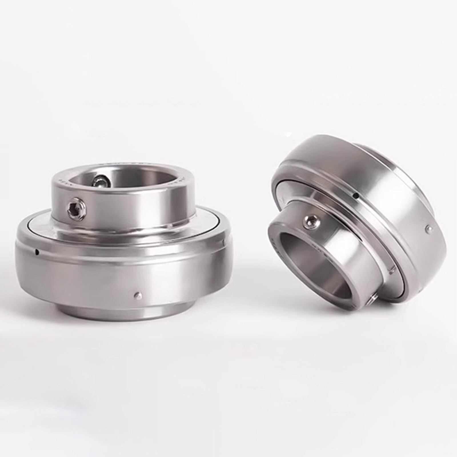 SUC/SSUC Outer Spherical Bearing 440/304 Stainless Steel With Screw Bore 12-85mm