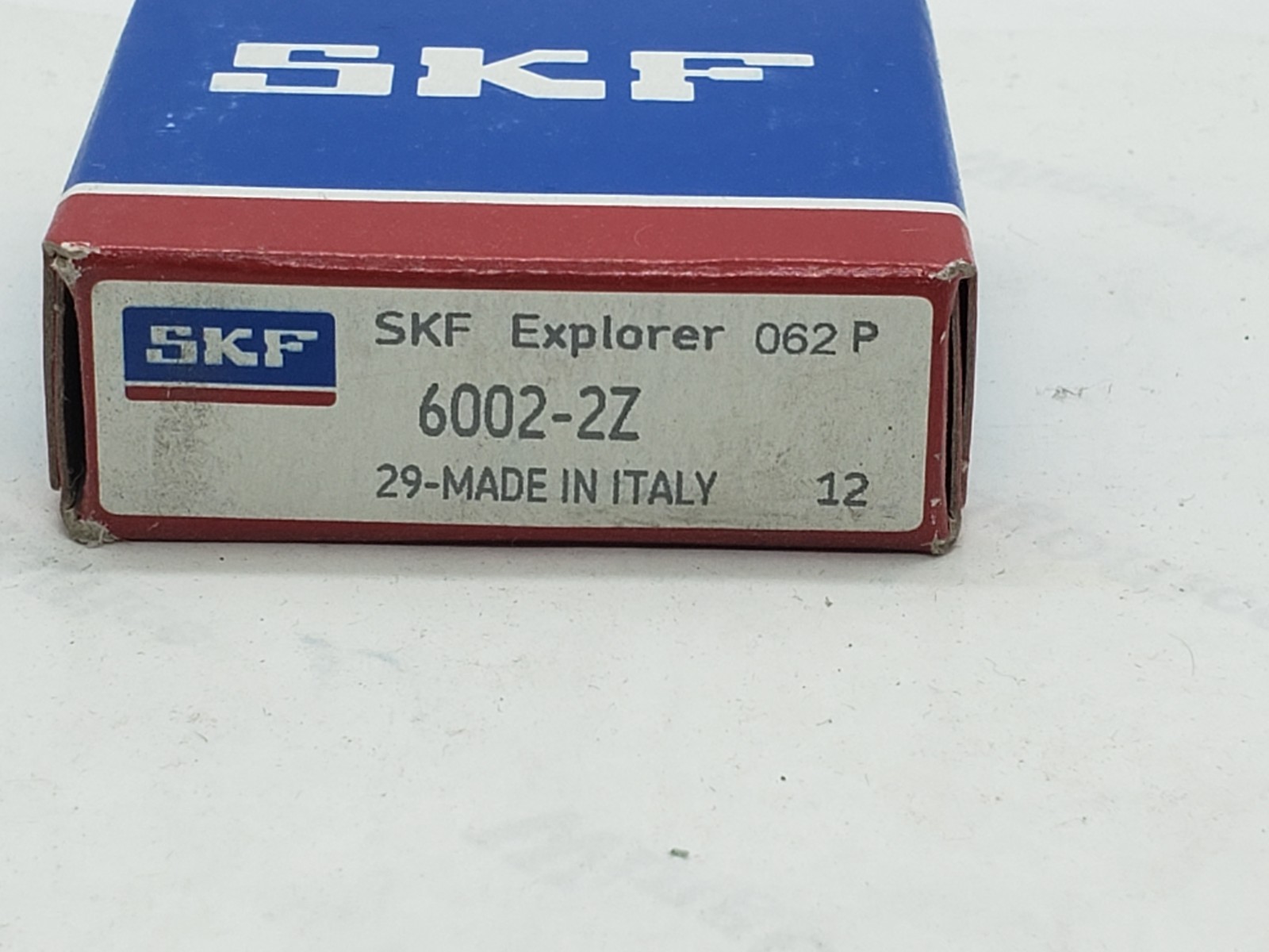 SKF 6002-2Z SHIELDED RADIAL BALL BEARING, LOT OF 4, NIB