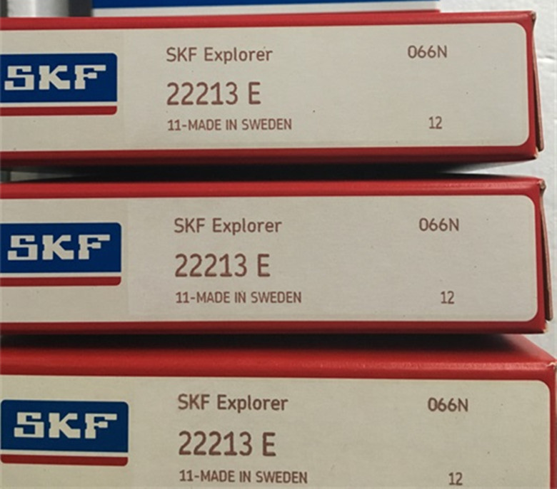 1pc New SKF Spherical Roller Bearing 22213E