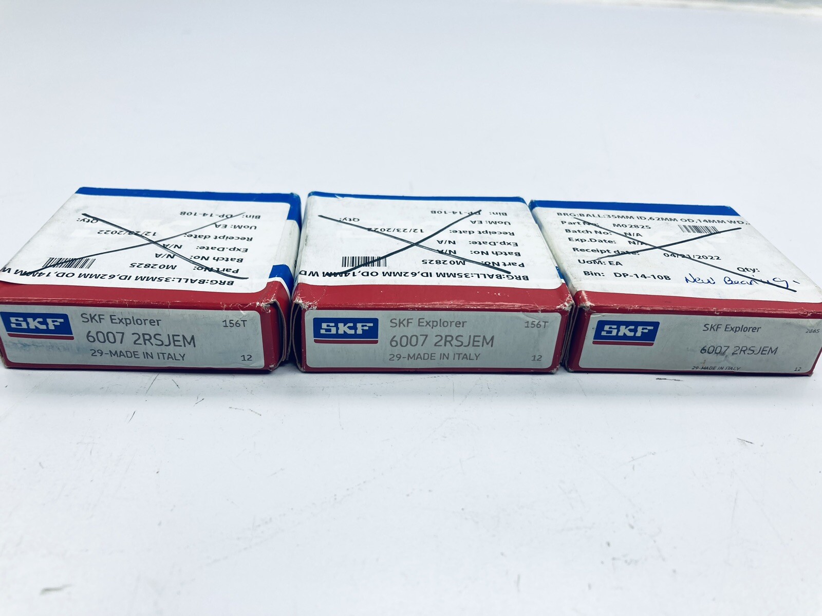 LOT OF 3 SKF EXPLORER 6007 2RSJEM DEEP GROOVE BALL BEARING 35mmID 62mmOD 14mmW