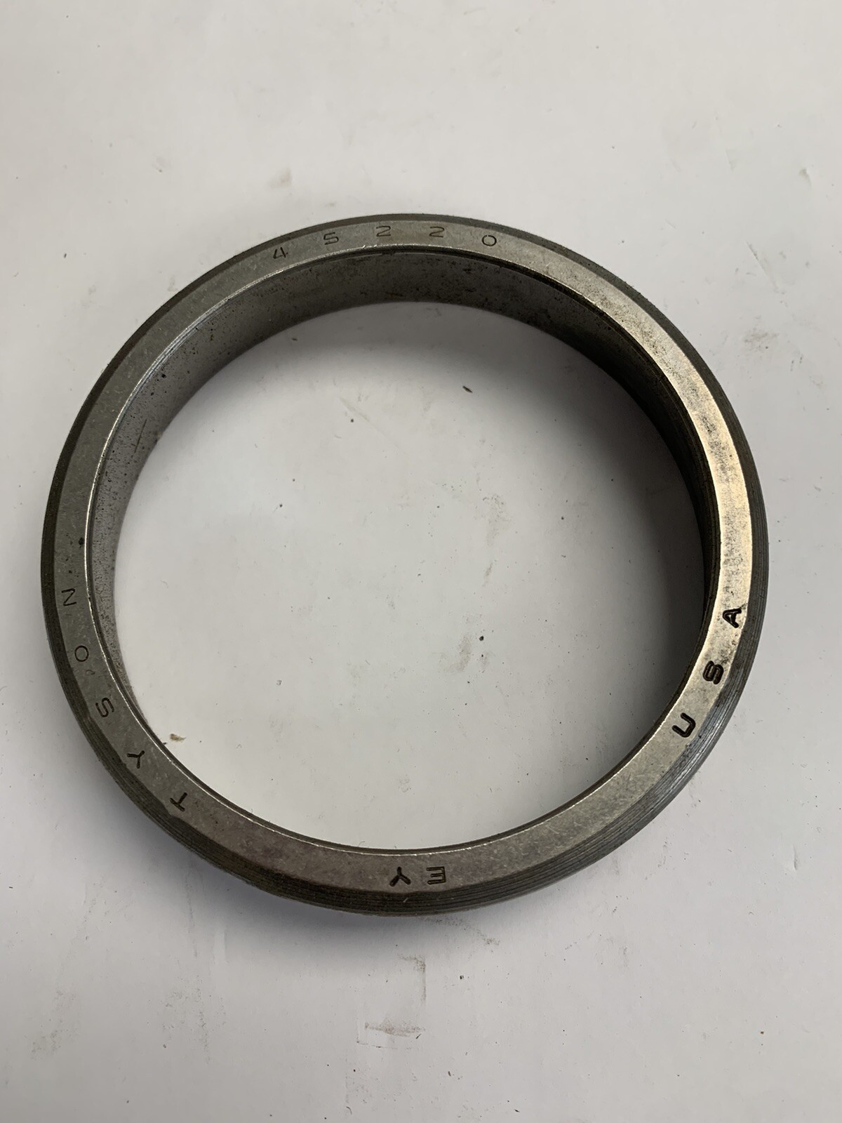 New SKF Tapered Roller Bearing Cup 45220 Old Stock