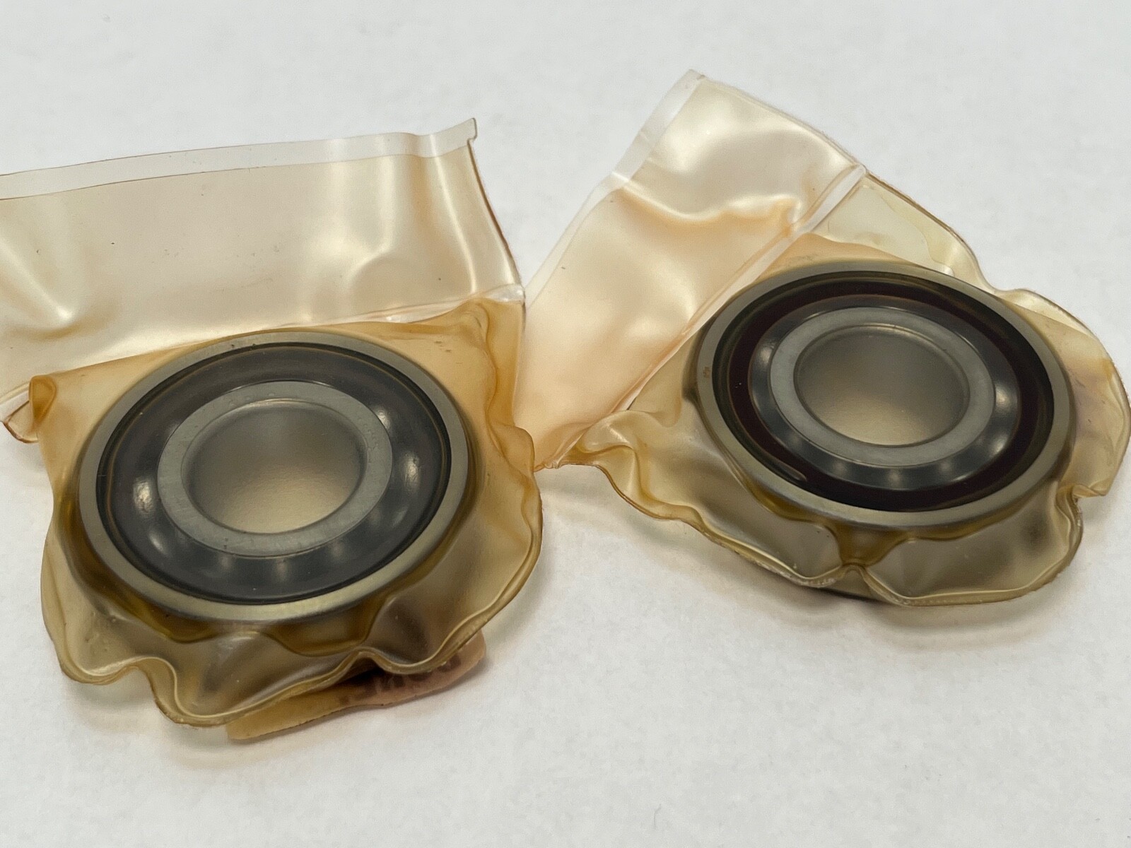 RHP 7203CTDUMP4 Angular Bearing 17x40x12 mm 7203C 7203-C-T-DUM-P4 England 2 Pcs