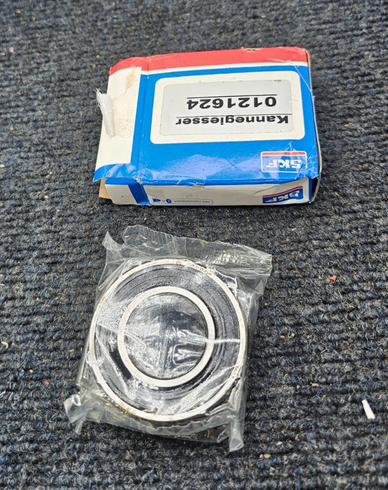 SKF 2205 E-2RS1TN9 Self-Aligning Ball Bearing, Double Sealed, 25mm I.D, 52mm O.D