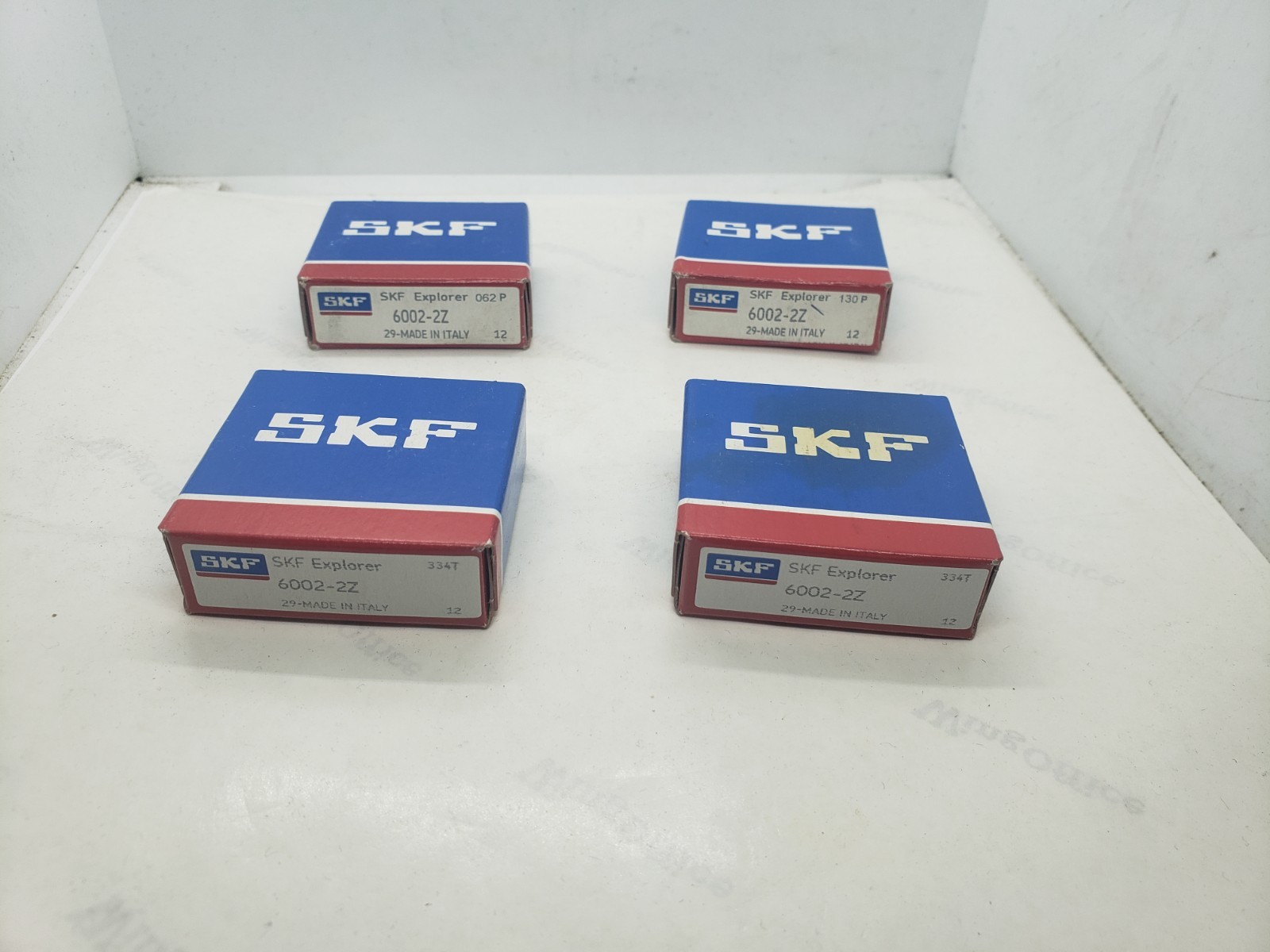 SKF 6002-2Z SHIELDED RADIAL BALL BEARING, LOT OF 4, NIB