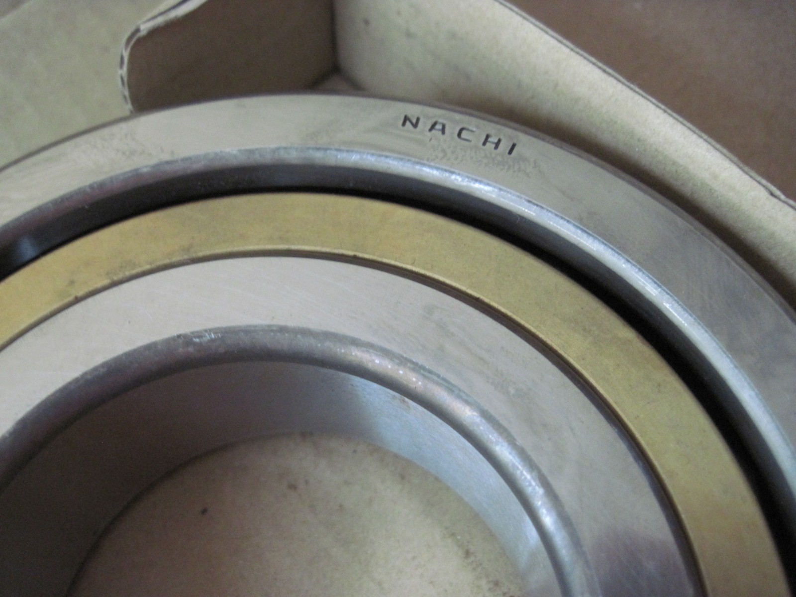 Nachi 7313BMUC3 Angular Contact Ball Bearing 65mm x 140mm x 33mm
