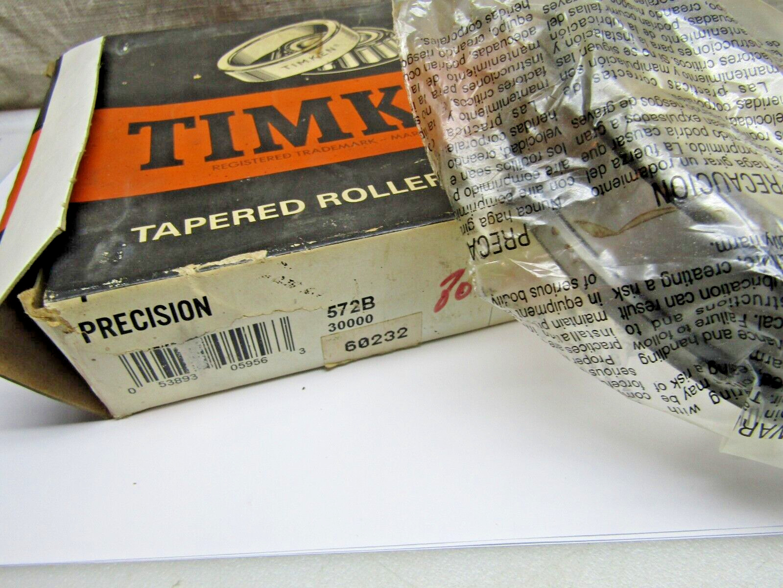Timken 572B -30000 *3 Class 3 Precision Tapered Roller Bearing Flanged Cup