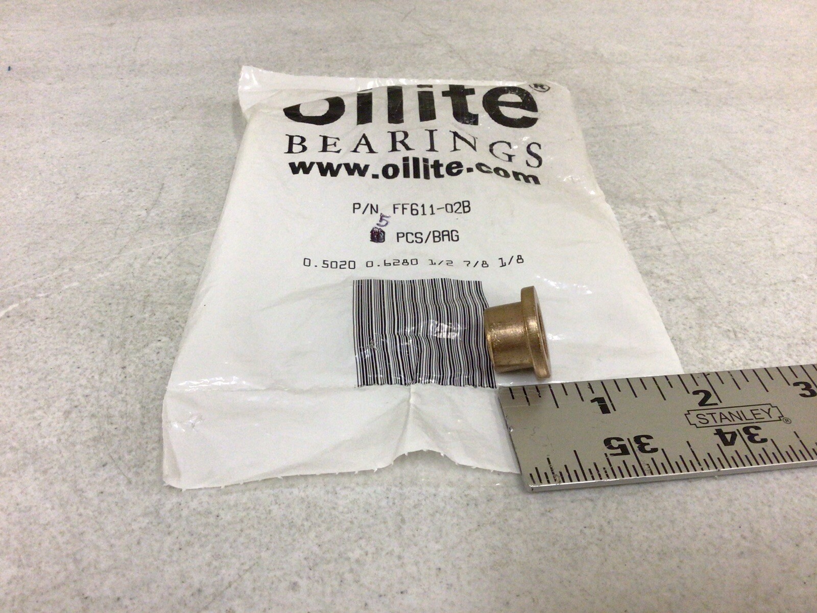 NEW, ( LOT OF 15 ) OILITE BEARINGS FF611-02B FLANGED SLEEVE BEARINGS 1/2 IN BORE