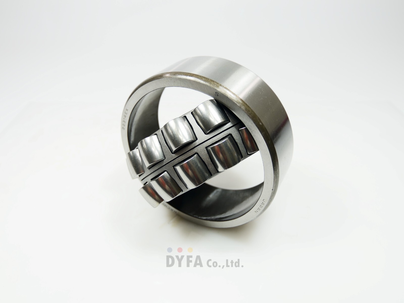 NSK NIB 22314EAE4 1PCS 70X150X51 Spherical Roller Bearing