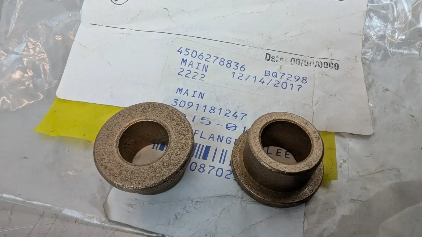 2 Pack McMaster-Carr 6338K422 Sleeve Bearing SAE 841 BRONZ FL-SLE 3120-01-641-60