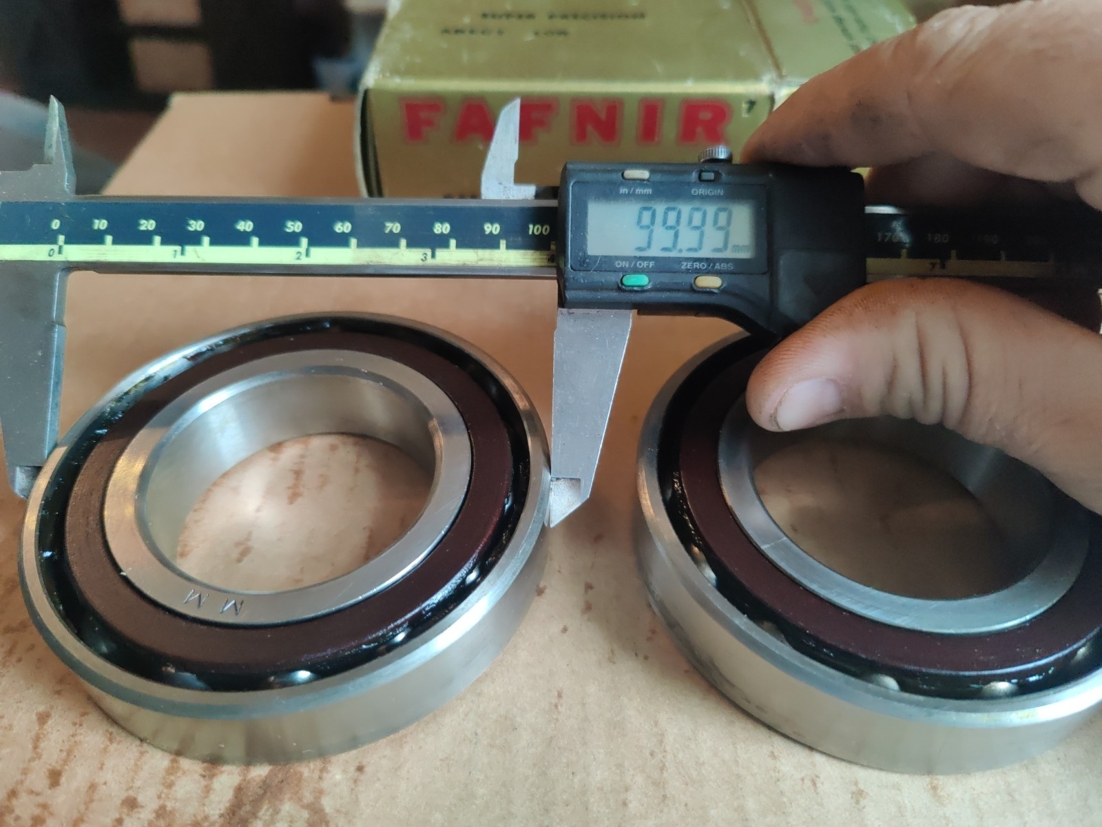 Fafnir 3MM211WIDUH Angular Bearing 55x100x21 mm Un Used Open Package