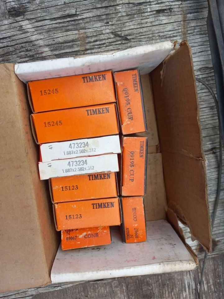 Timken bearings 09067 09195 15245 15123 oil seal 473234 Lot