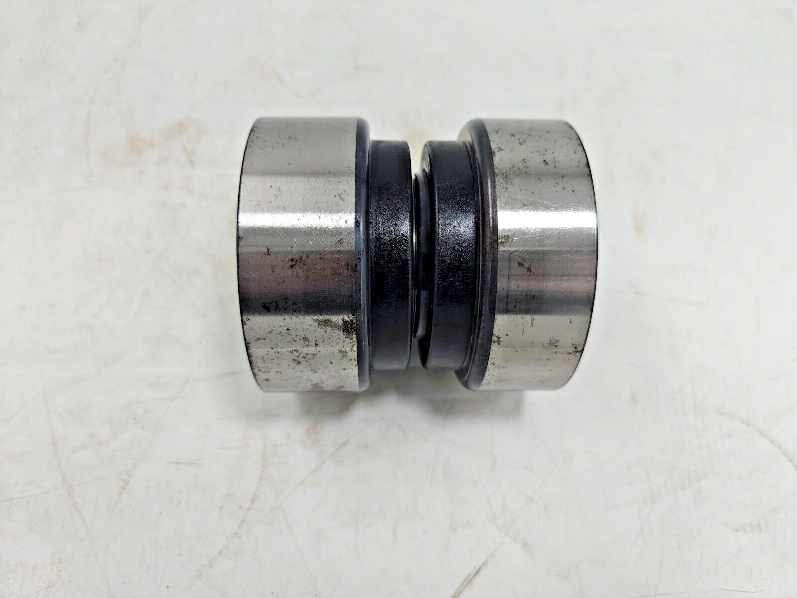 FAG F 566427 .H195 / F 805165 .03-01 Outboard / Inboard Wheel Bearing Pair of 2