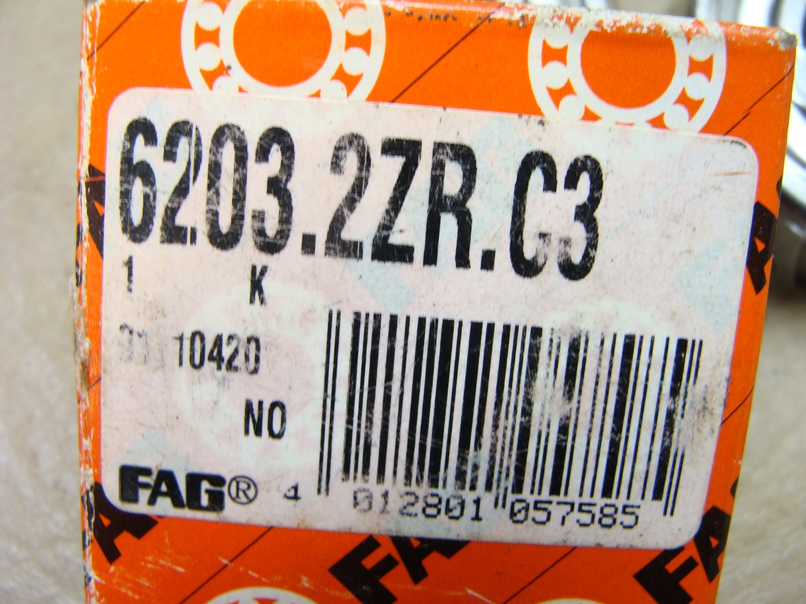 NEW lot of 3 FAG 6203.2ZR.C3 bearings