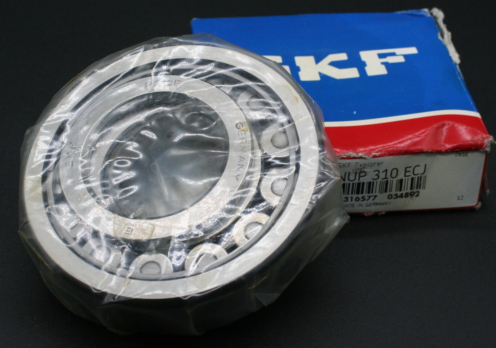 One SKF NUP 310 ECJ Cylindrical Roller Bearing 50MM ID Germany NEW