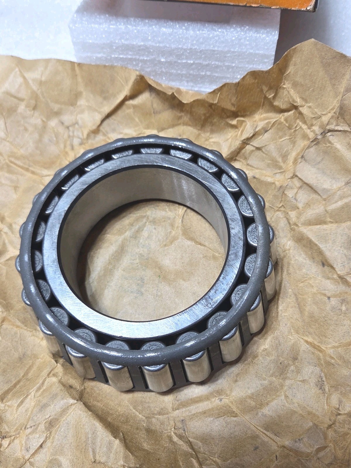 Timken 39585 Tapered Roller Bearing 2.5 In. Bore, Single Cone Roller Bearing