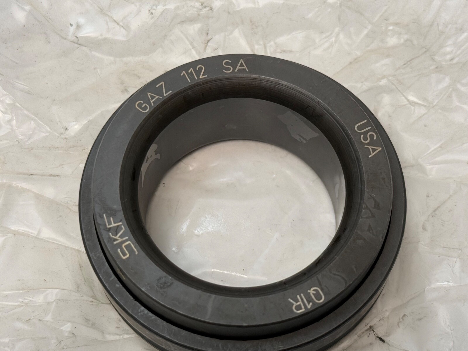 SKF GAZ112SA Spherical Plain Bearing GA-Z112-SA 1-3/4″ ID 2-13/16″ OD