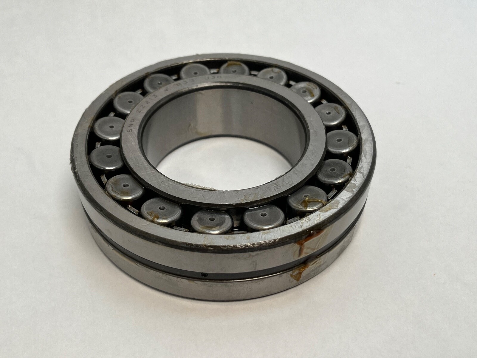 SNR 22213VB33J30 Spherical Bearing 65x120x31 mm 22213-V-B33-J30 22213W33C3