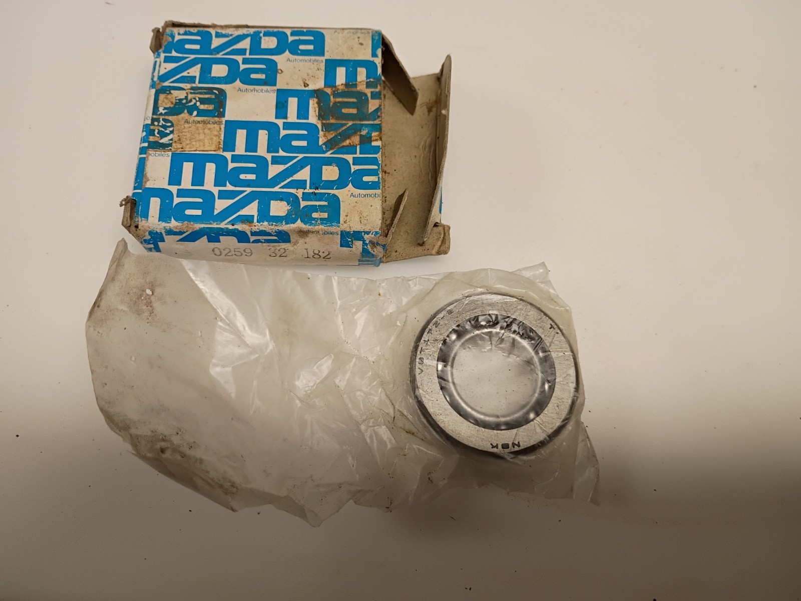 NSK JAPAN ACS0304 BALL BEARING for MAZDA 0259-32-182 VBT17Z-2 17x40x11 mm