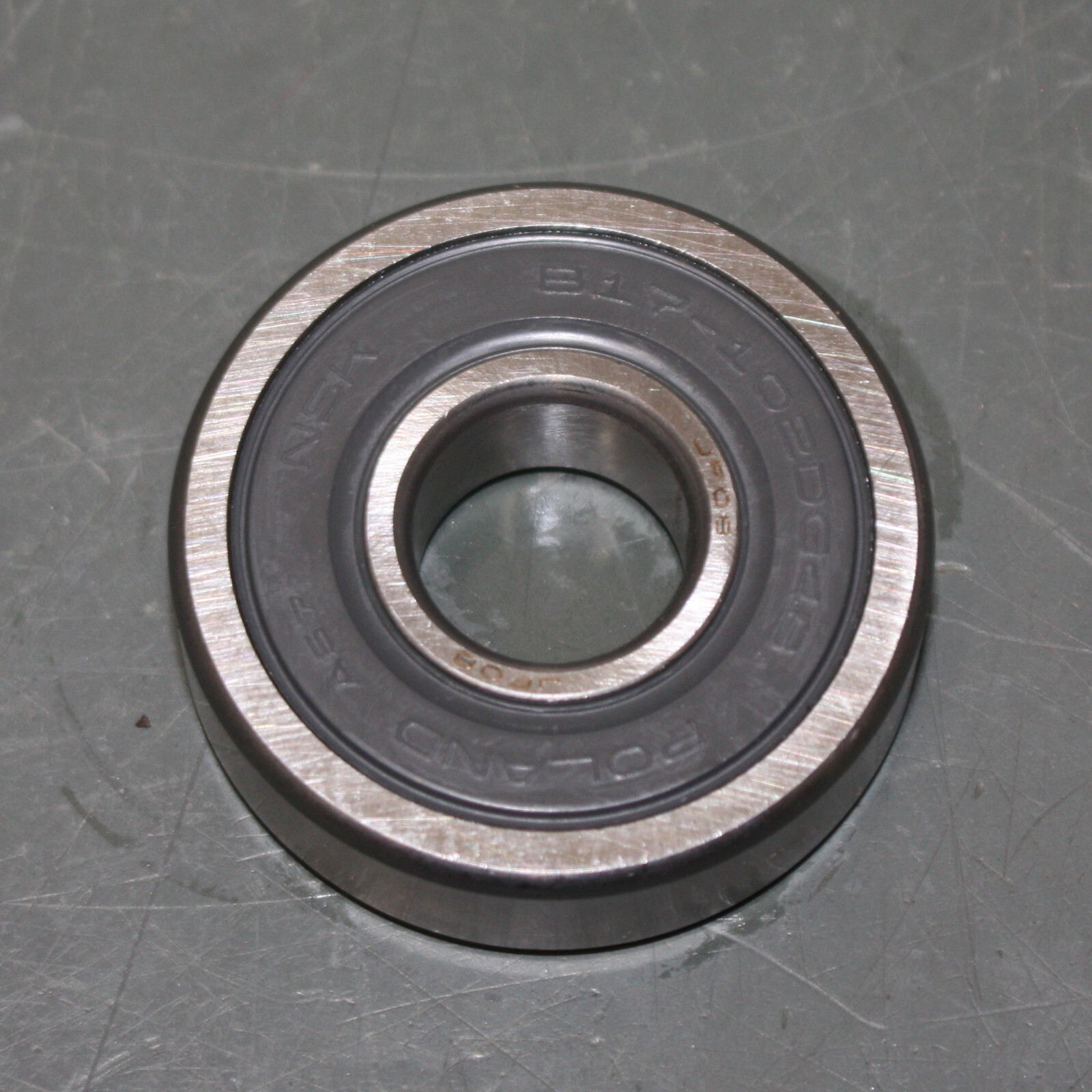 (10) NSK Radial Ball Bearings B17-102DG48, 47mm x 14mm x 17mm, Straight Bore