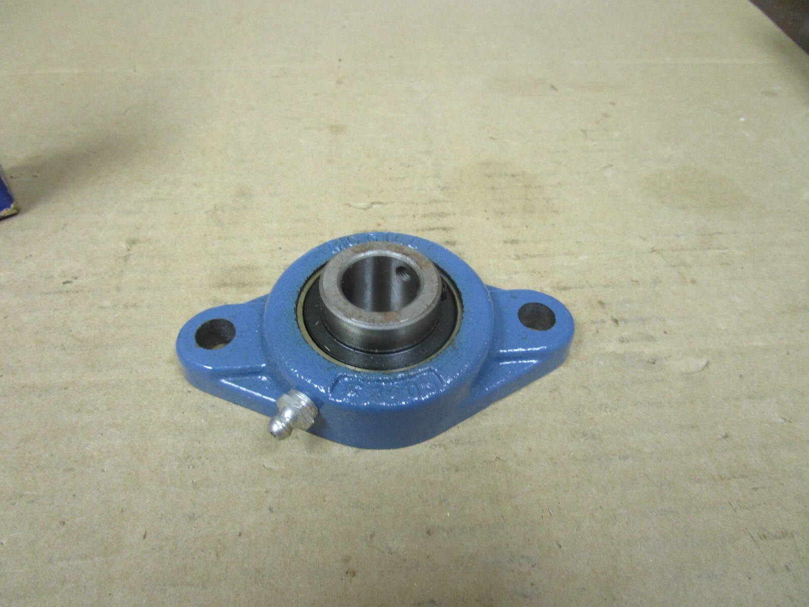 NEW MB NYLA-K 2 BOLT FLANGE MOUNT BEARING FC2-25-7/8