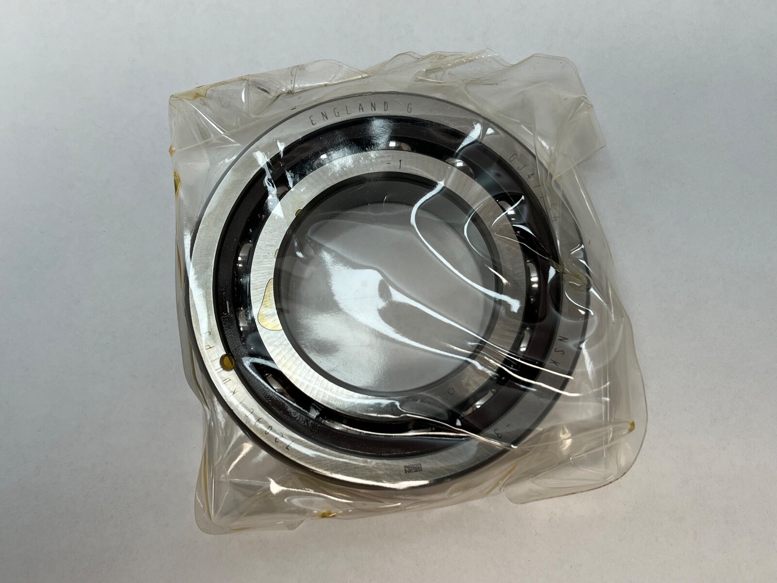 NSK 7209CTRDULP3 Bearing 45x85x19 mm 7209C 7209-C-TR-DUL-P3 England 2 Pcs