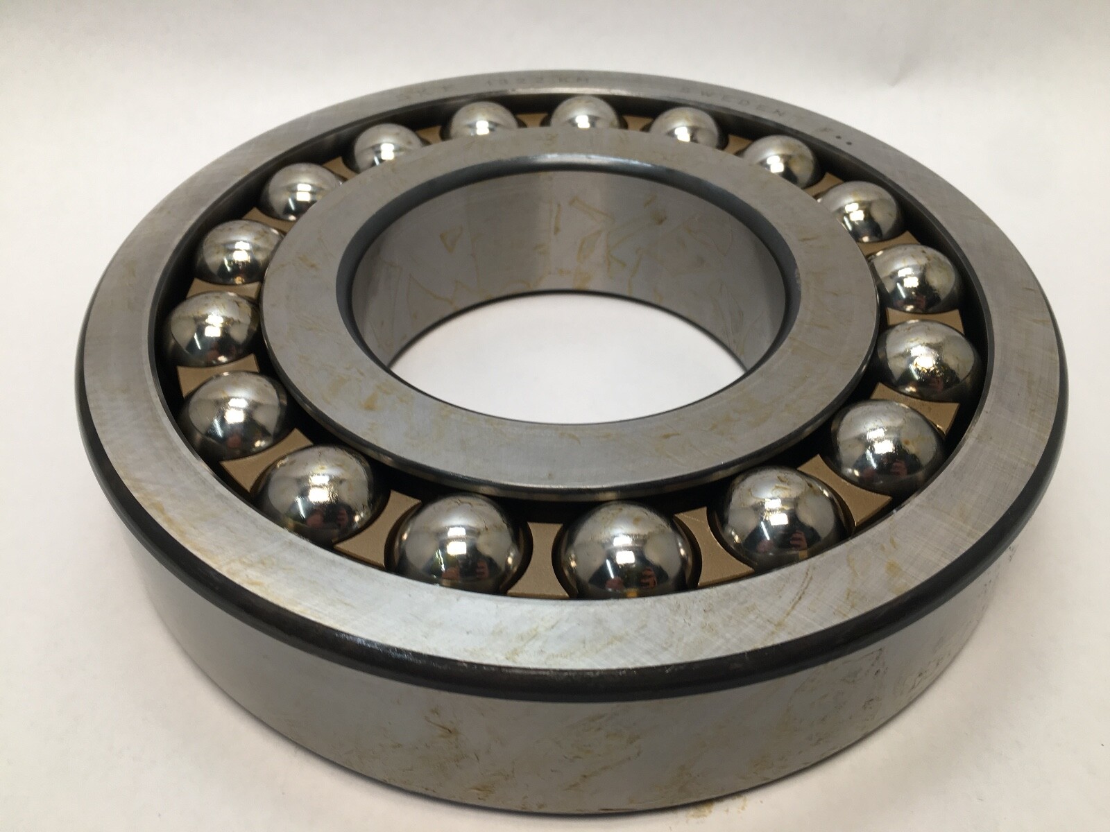 SKF 1322-KM Self Aligning Bearing 110x240x50 mm 1324-K-M Sweden