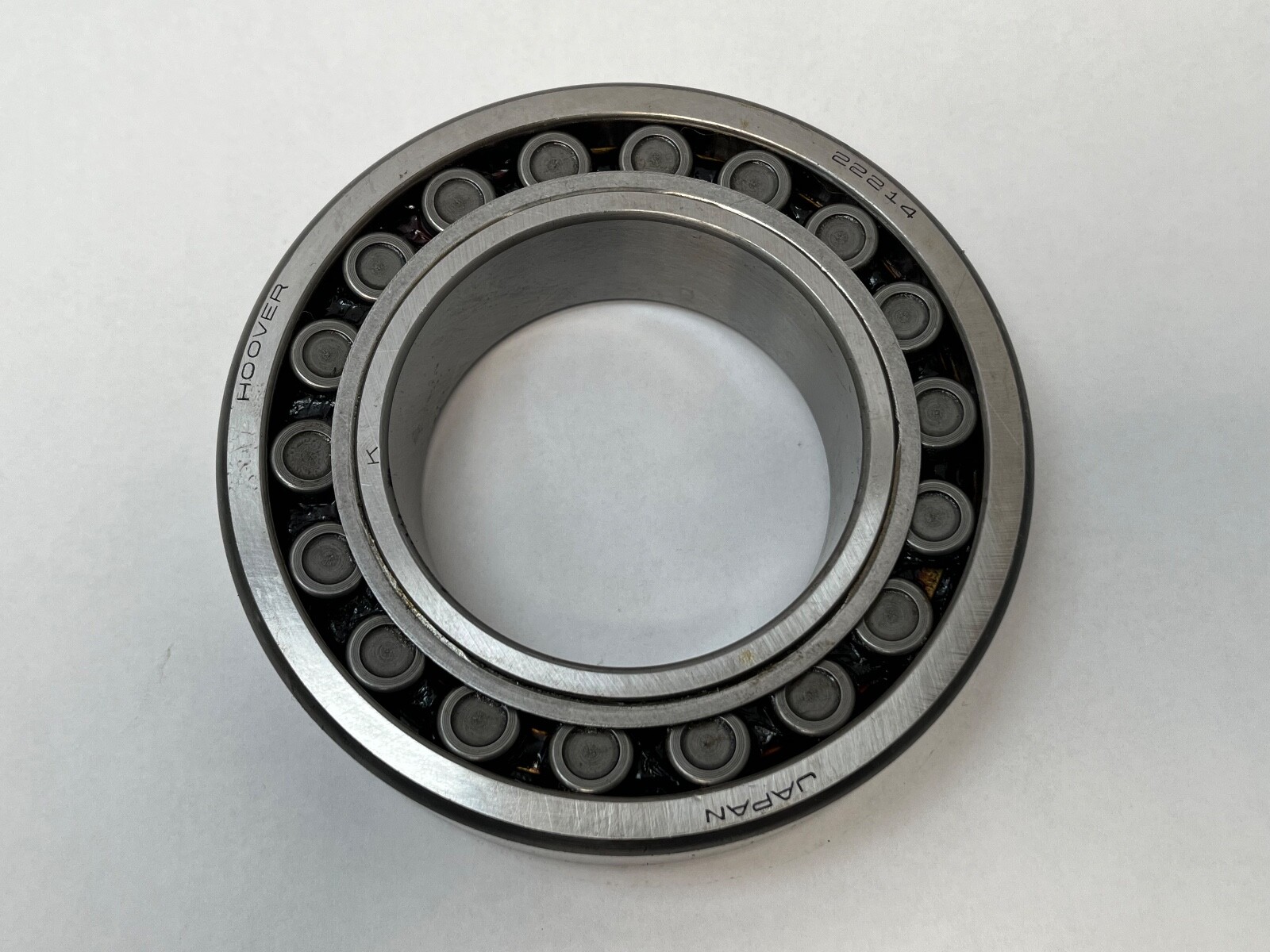 NSK 22214M Spherical Bearing 70x125x31 mm 22214 M MB Hoover Japan