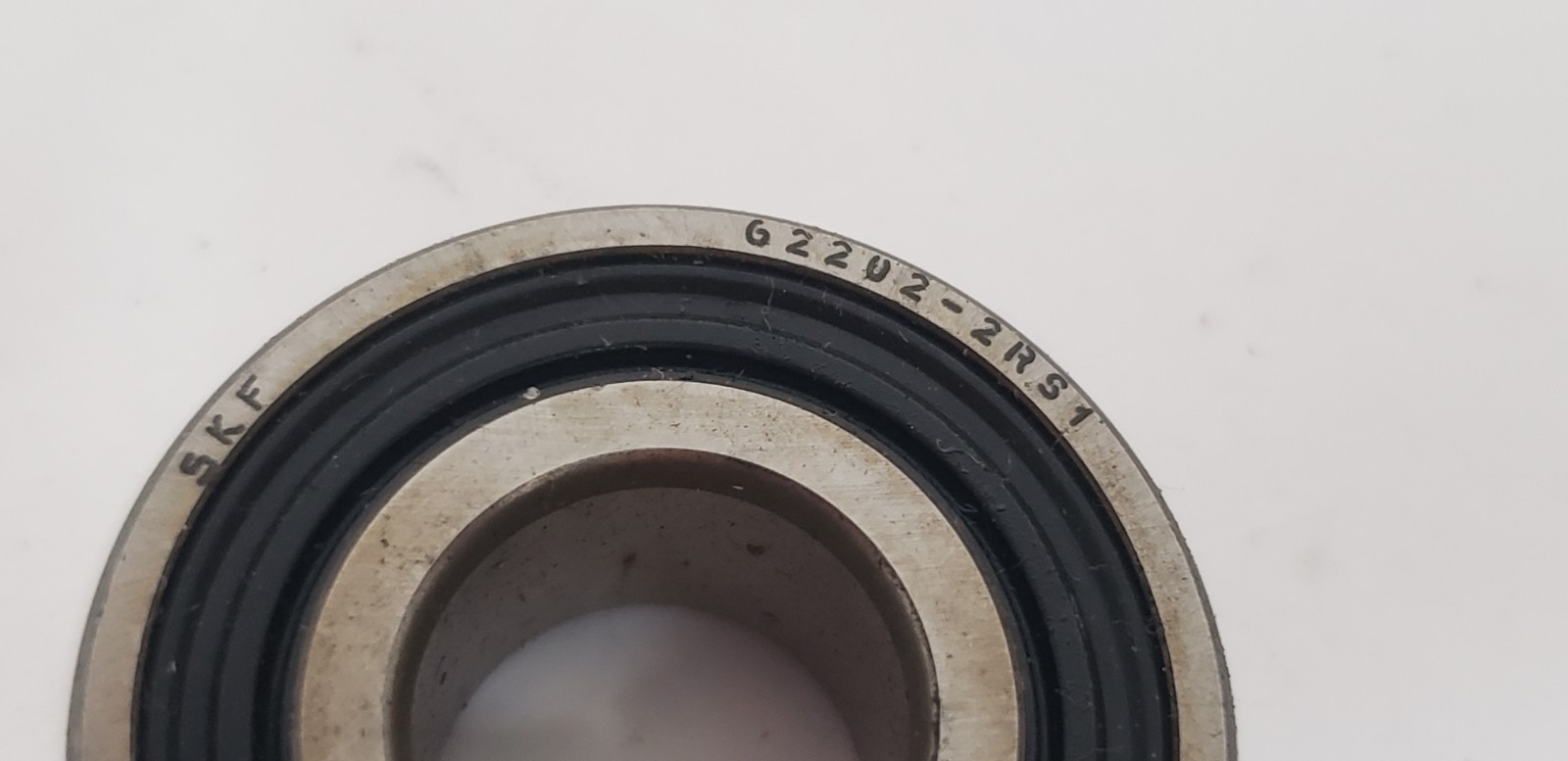 SKF 62202-2RS1 SINGLE ROW BEARING, DEEP GROOVE SEALED, 15x35x14mm, NNB