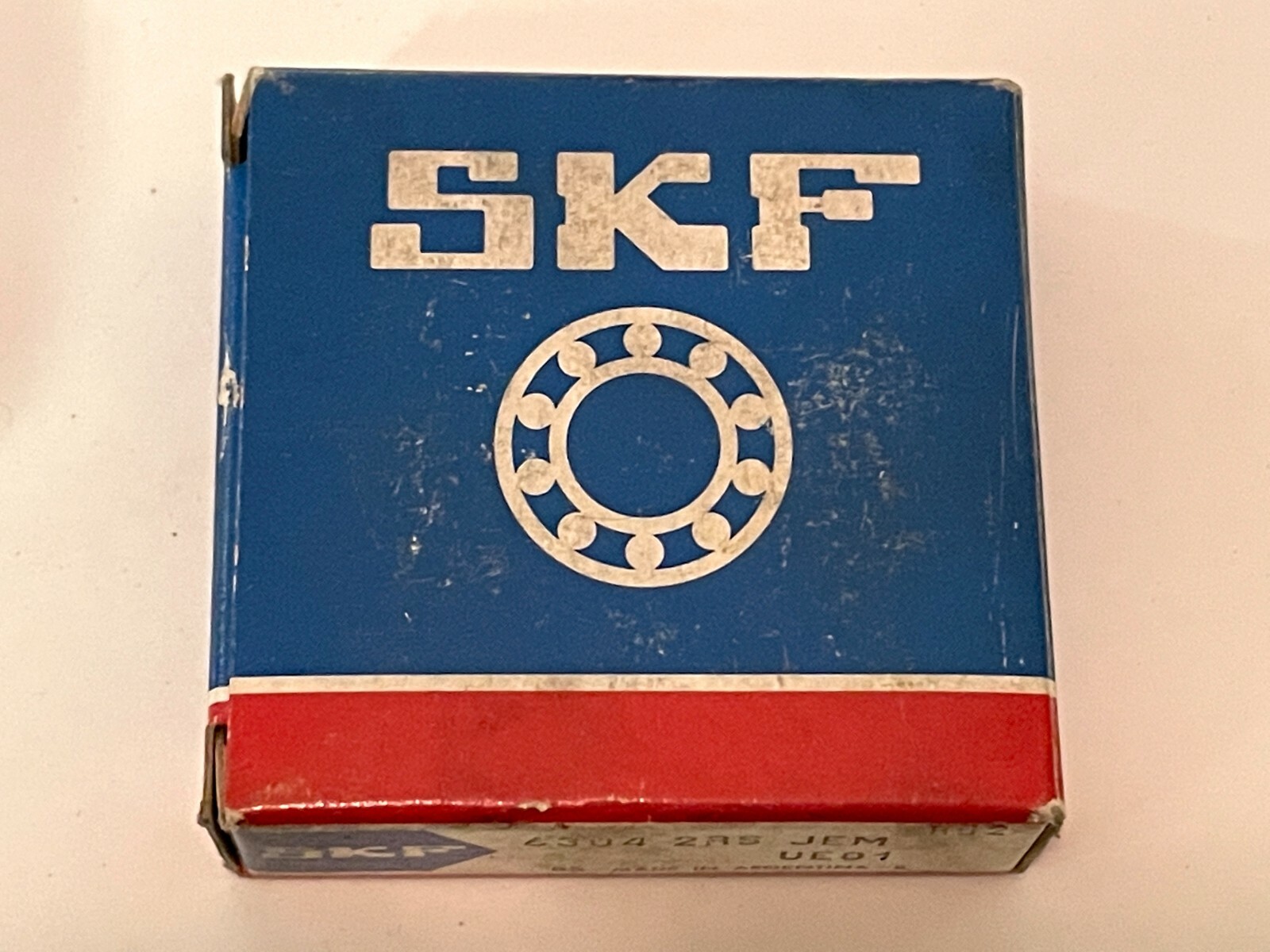 NEW SKF 6304 2RS JEM Ball Bearing 2RSJEM , FAST SHIPPING