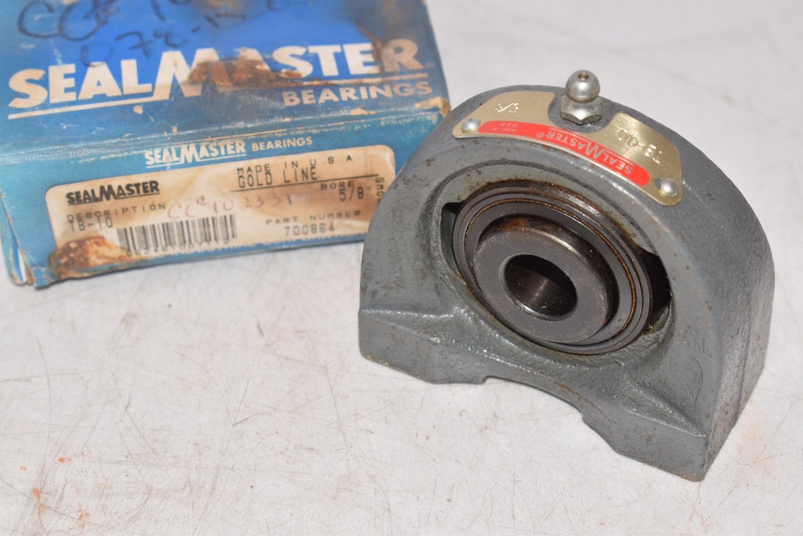 NEW Sealmaster TB-10 Tapped Base Pillow Block Unit – Tapped Base, 5/8 in Bore