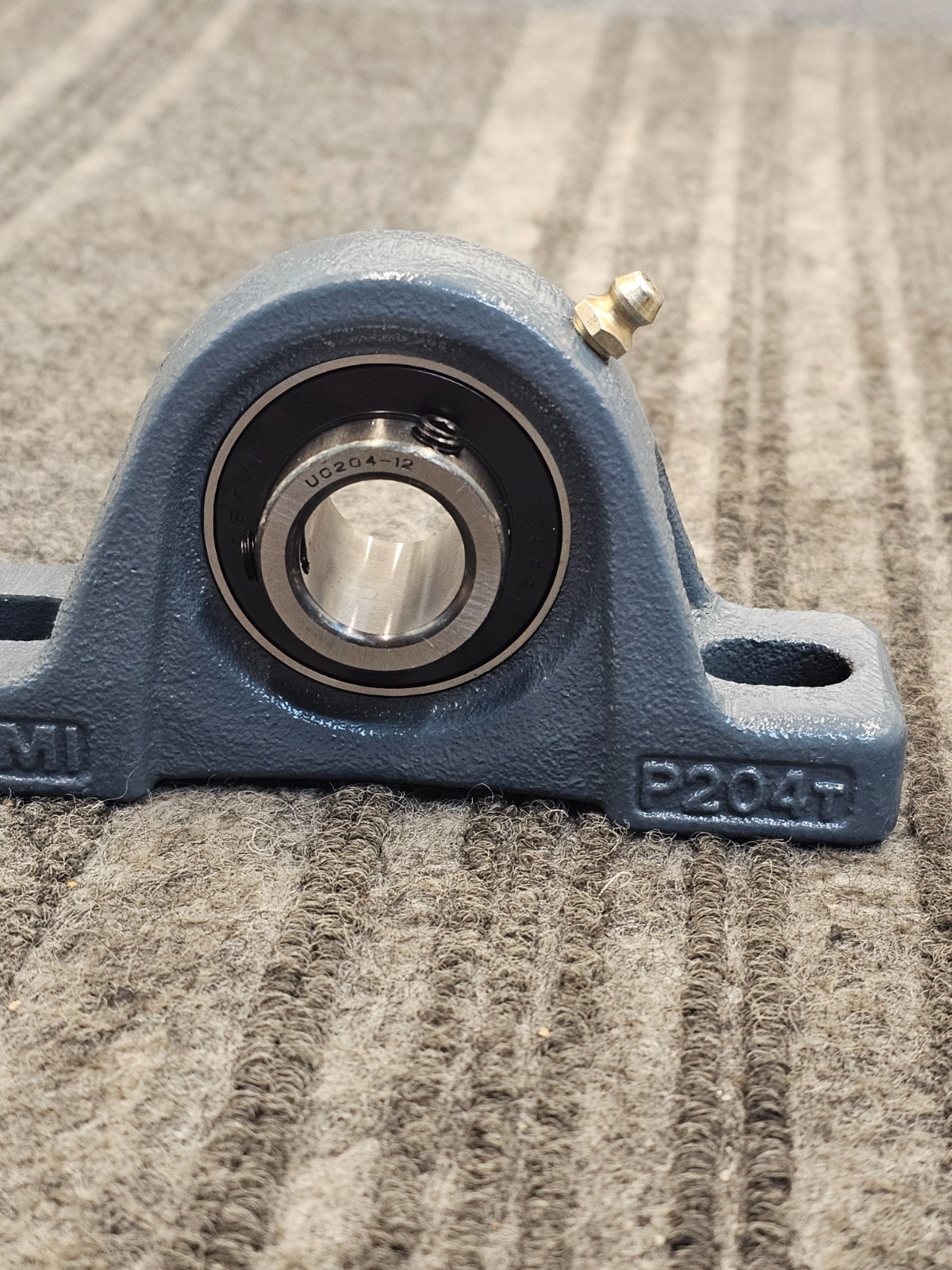 AMI Bearings UCP204-12: 2-Bolt Pillow Block Ball Bearing Unit – 3/4-inch Bore