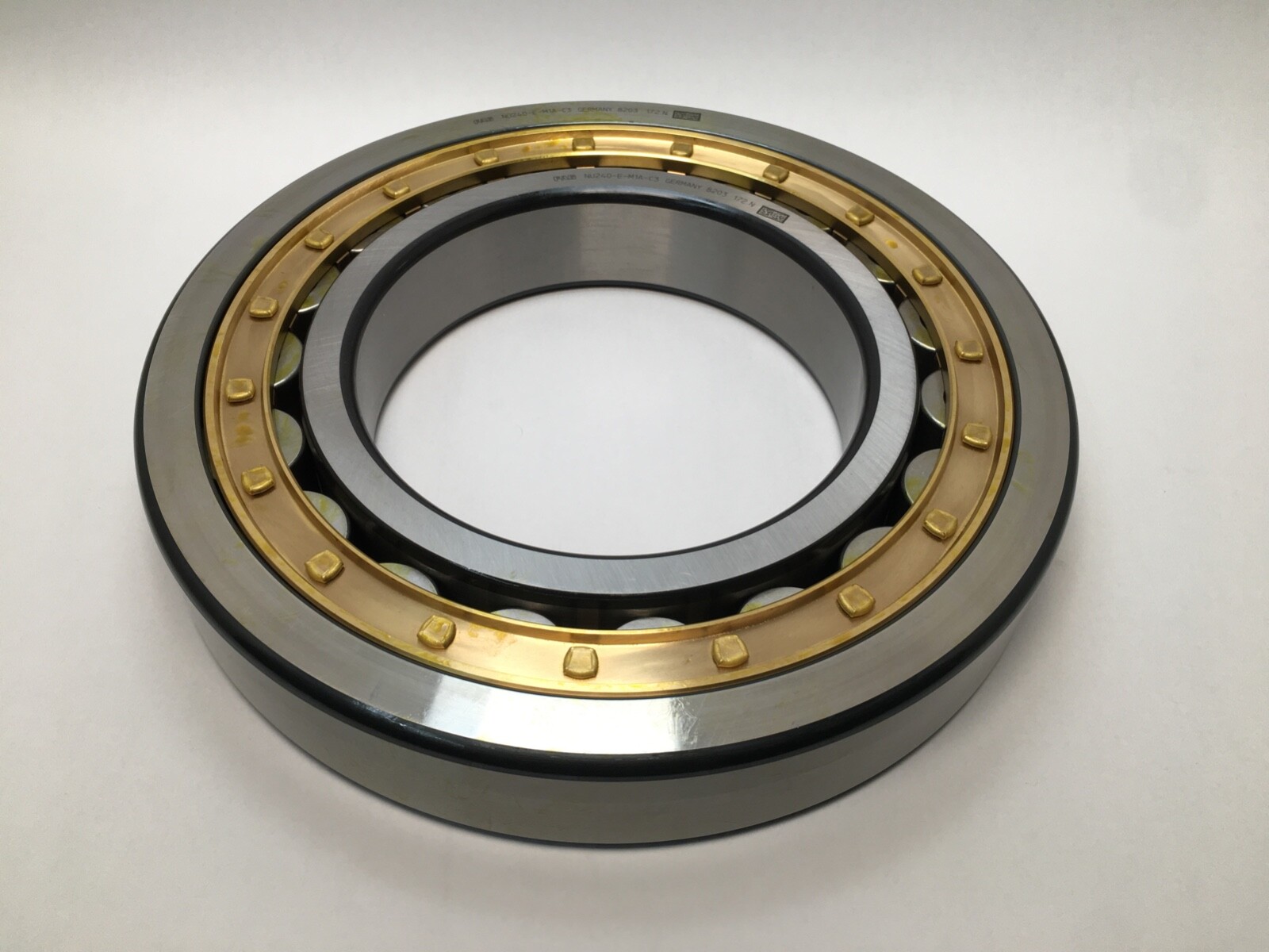 FAG NU240-E-M1A-C3 Cylindrical Bearing 200x360x58 mm NU 240 E M1A C3 NU240