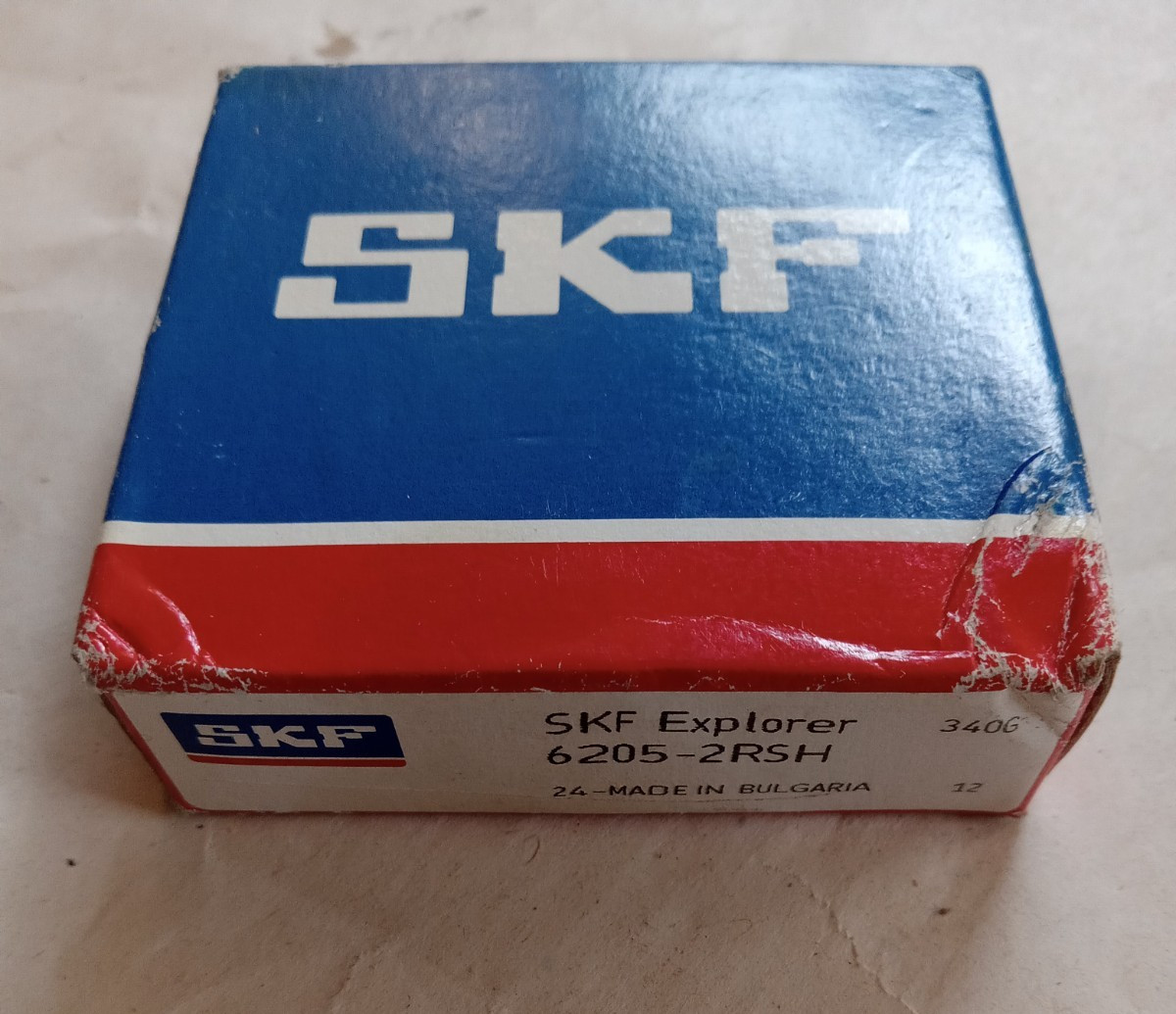 SKF 6205 2RSH Deep Groove Ball Bearing, Rubber Sealed 25x52x15 mm