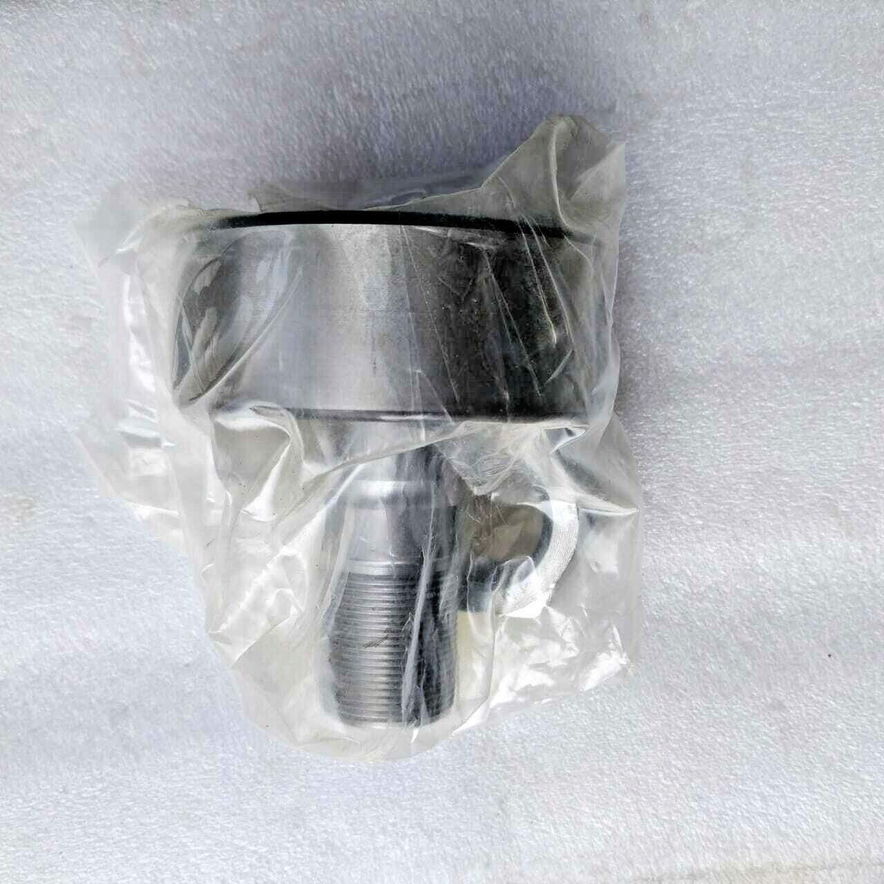 NUKR 90-A FULL COMPLEMENT Stud Type Track Rollers BEARING NEW INA NUKR90-A