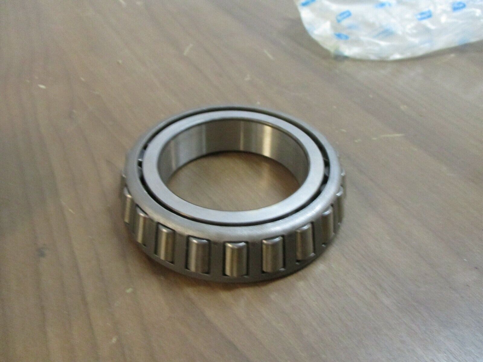SKF Tapered Roller Bearing 390-A New Surplus