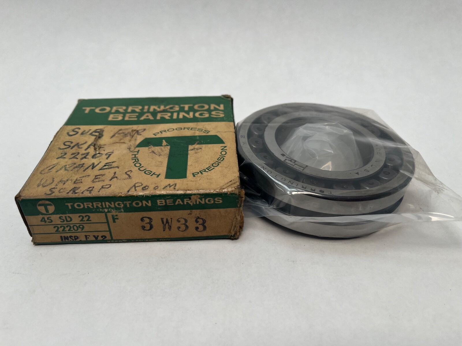Torrington 22209W33 Spherical Bearing 45x85x23mm 22209-W33-F3 USA