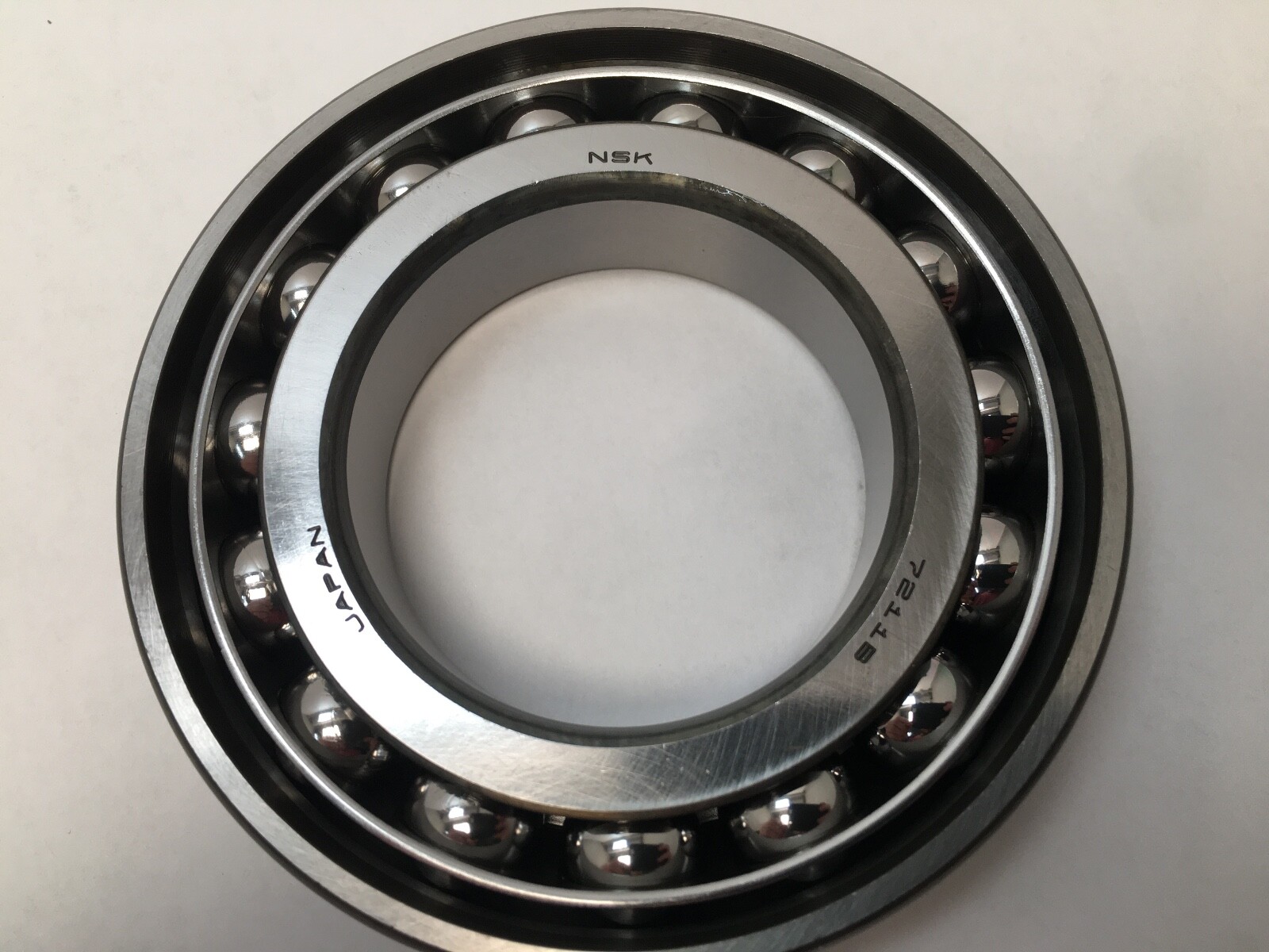 NSK 7211BWG Angular Contact Bearing 55x110x21 mm 7211 BWG 7211B Japan