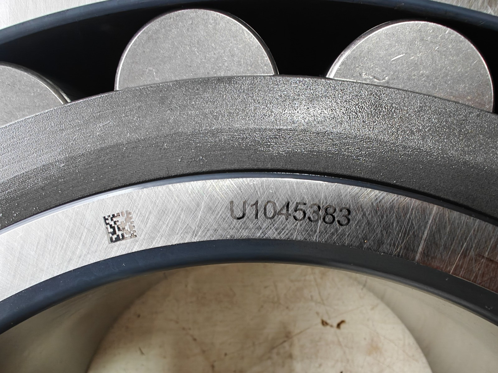 23244 CC/W33 SKF Spherical Roller Bearing 220 x 400 x 144 mm SKF 23244CC/W33