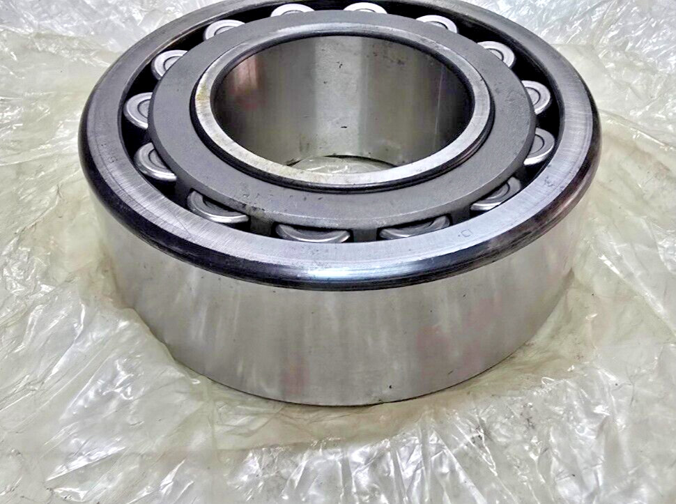 22313 CCK Spherical Roller Bearing 65x140x48MM NEW OPEN SKF GT BRITAIN 22313K
