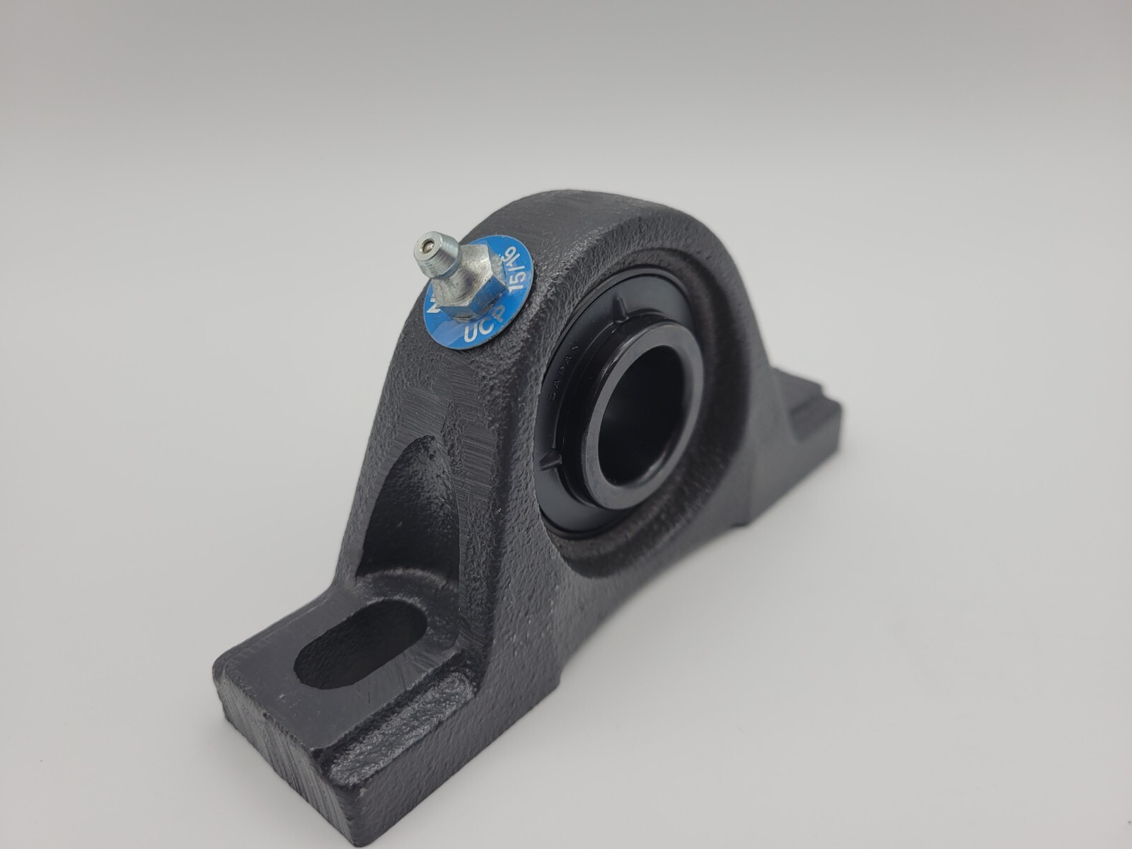 NTN P205V 5RYT9 Pillow Block Ball Bearing A-UC205-015 15/16″ Bore Cast Iron NOS