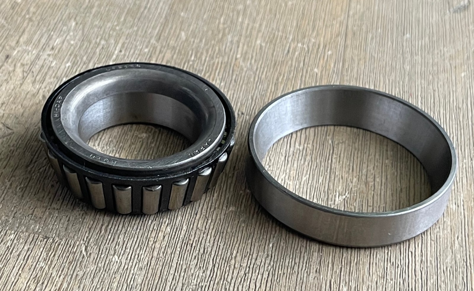 KOYO L45449 & L45410 TAPERED BEARING CUP AND CONE SET NEW
