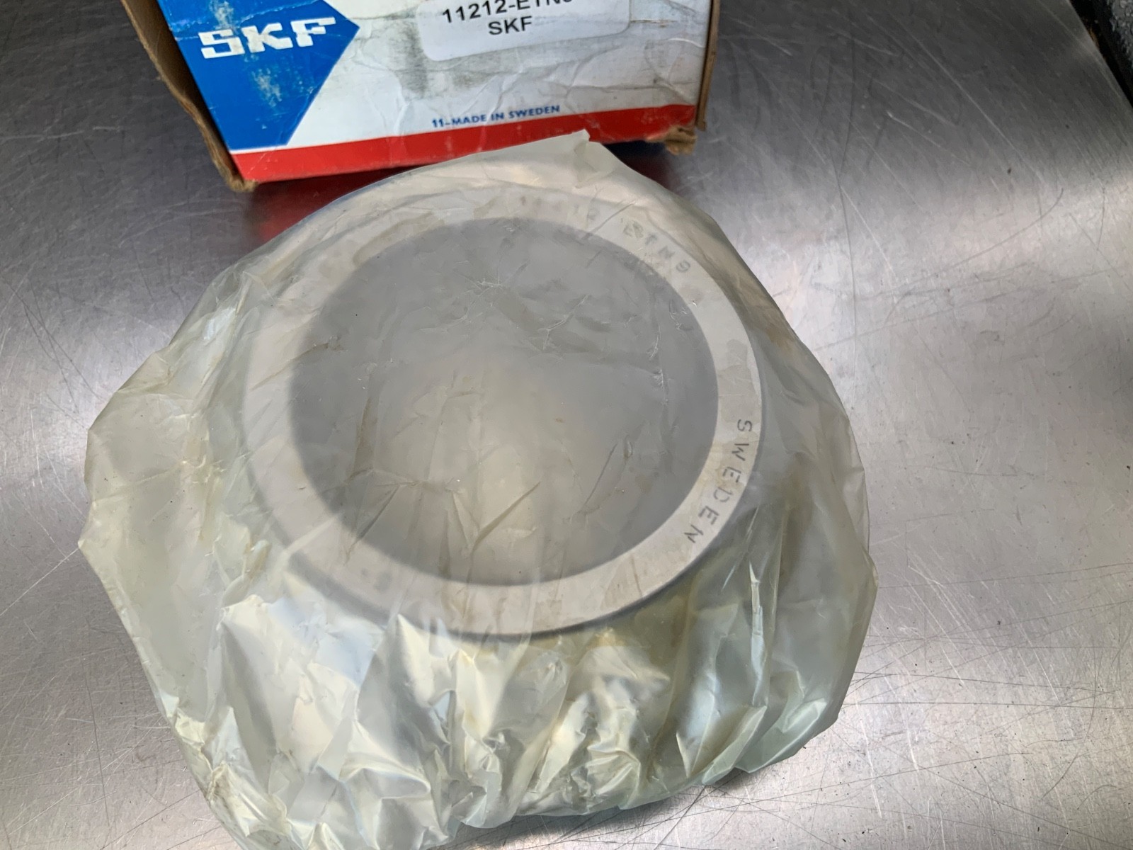 SKF 11212-ETN9 Self-Aligning Ball Bearing 60mm Bore, 110mm OD