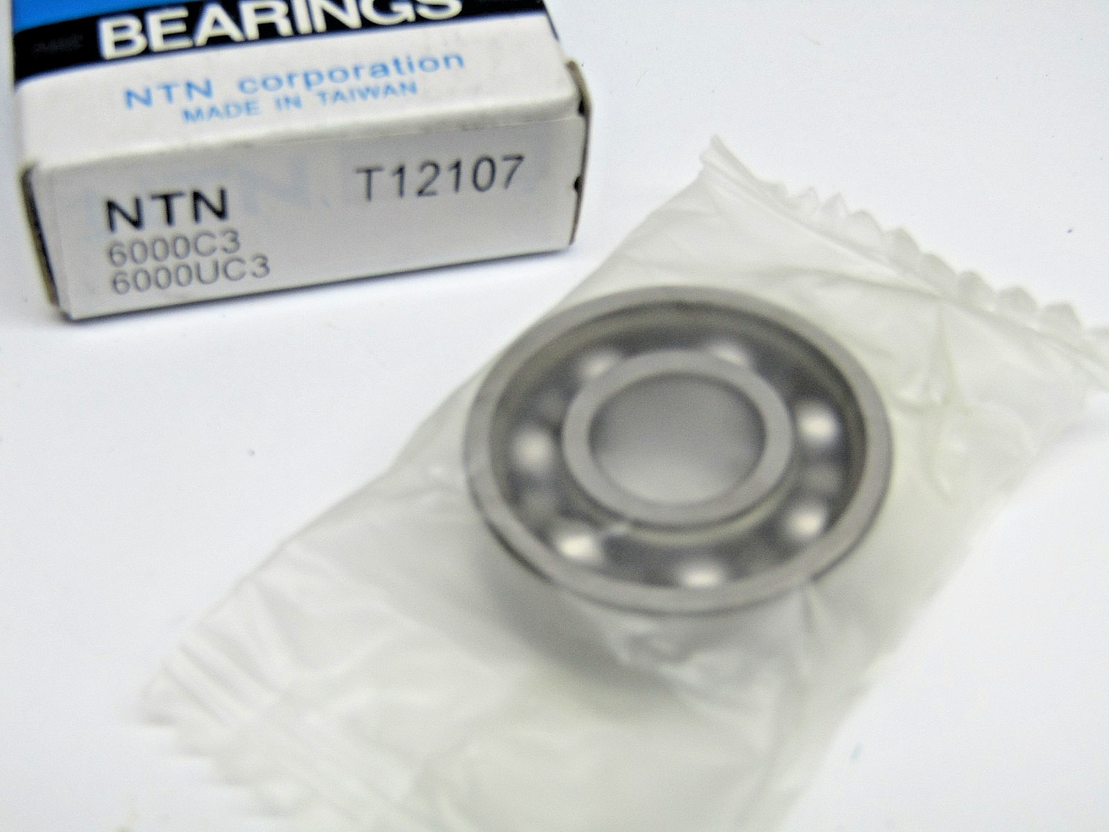SKF 6000 C3 10mm x 26mm x 8mm Open Bearing