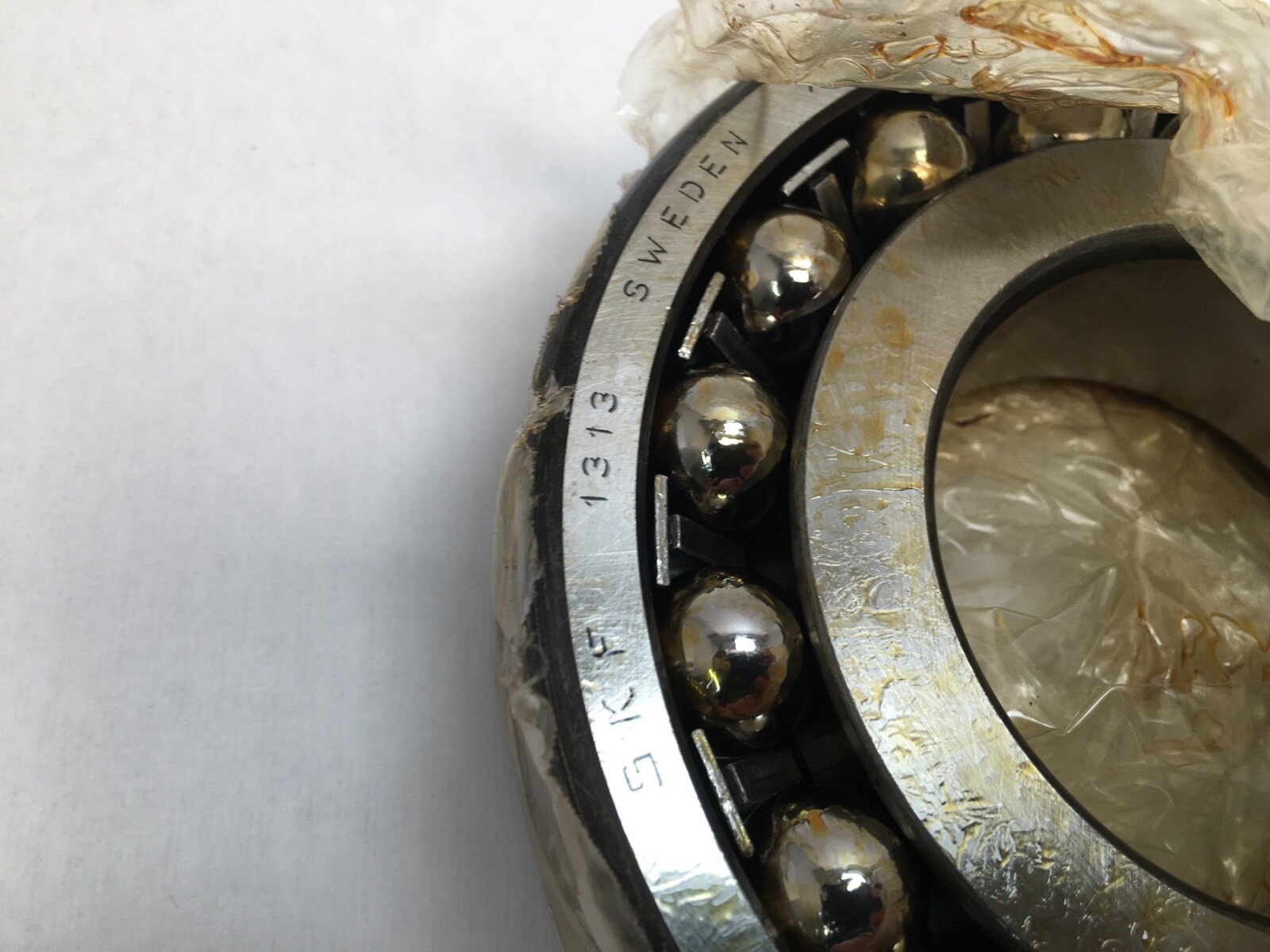 SKF 1313 Self Aligning Bearing 65x140x33 mm