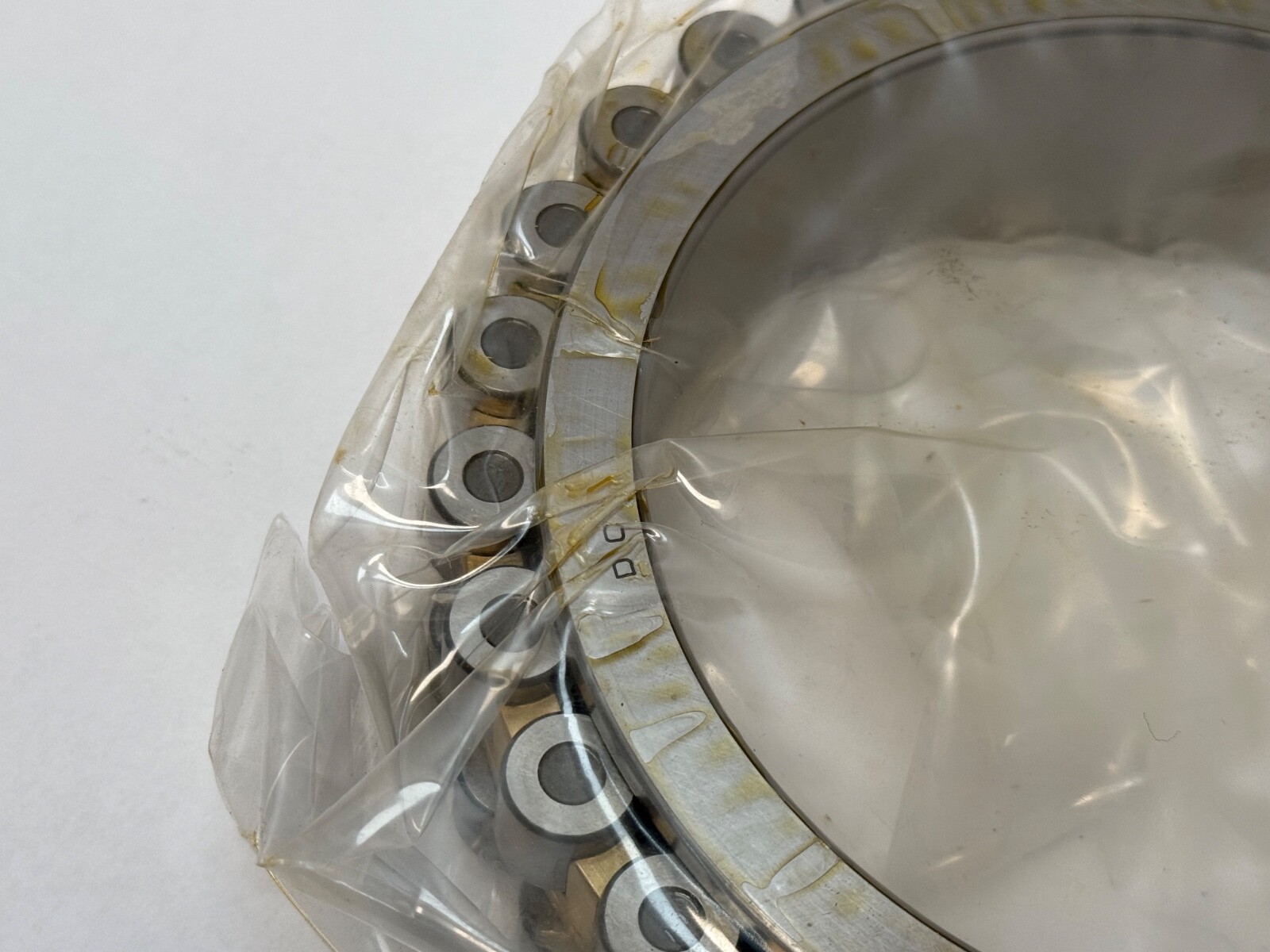 NSK NN3028KMBCC1P4 Bearing NN3028 NN-3028-K-MB-CC1-P4 140 mm ID 53 mm W