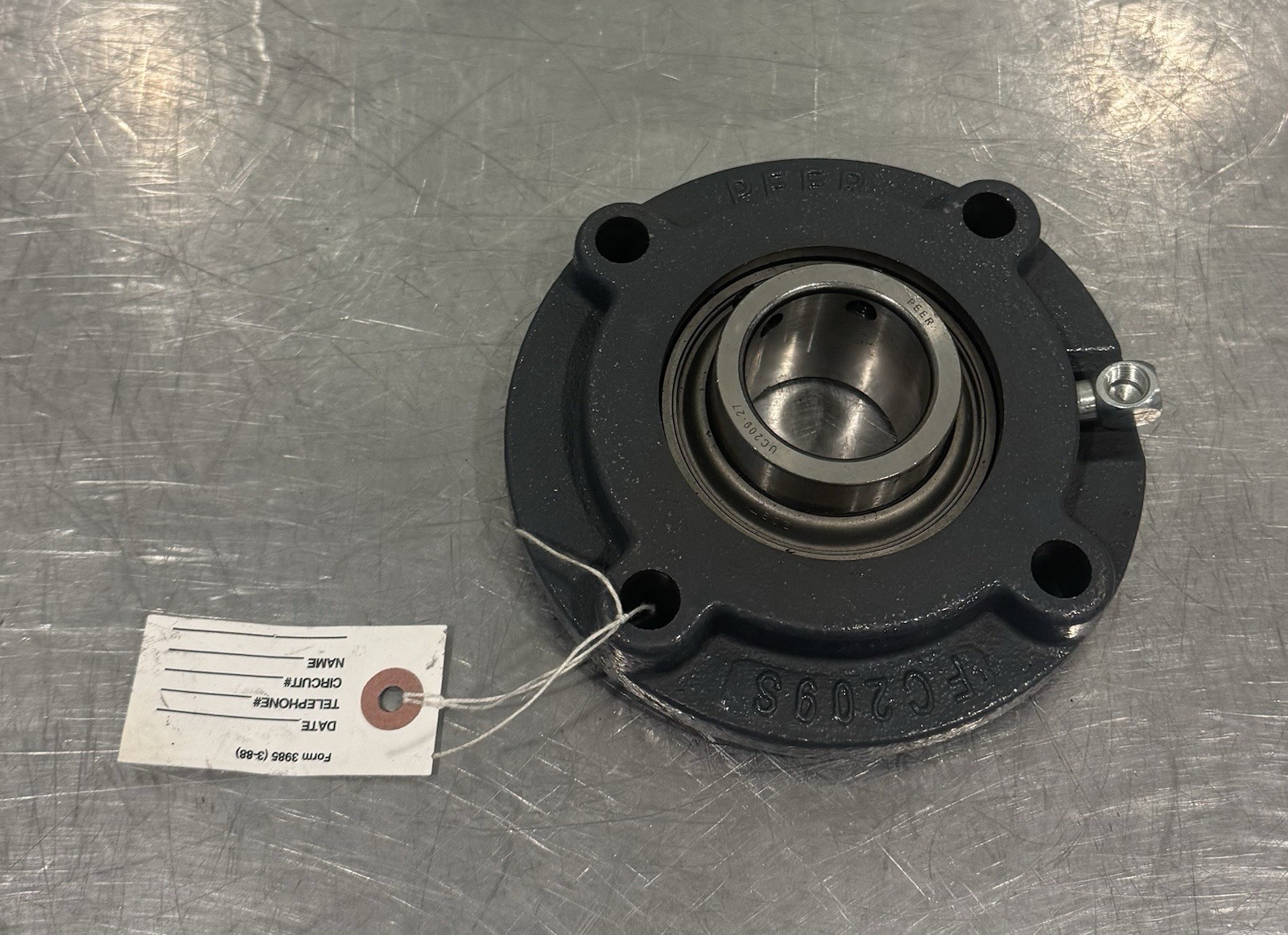 Peer FC209S Flanged Roller Bearing NEW! FREE SHIPPING!