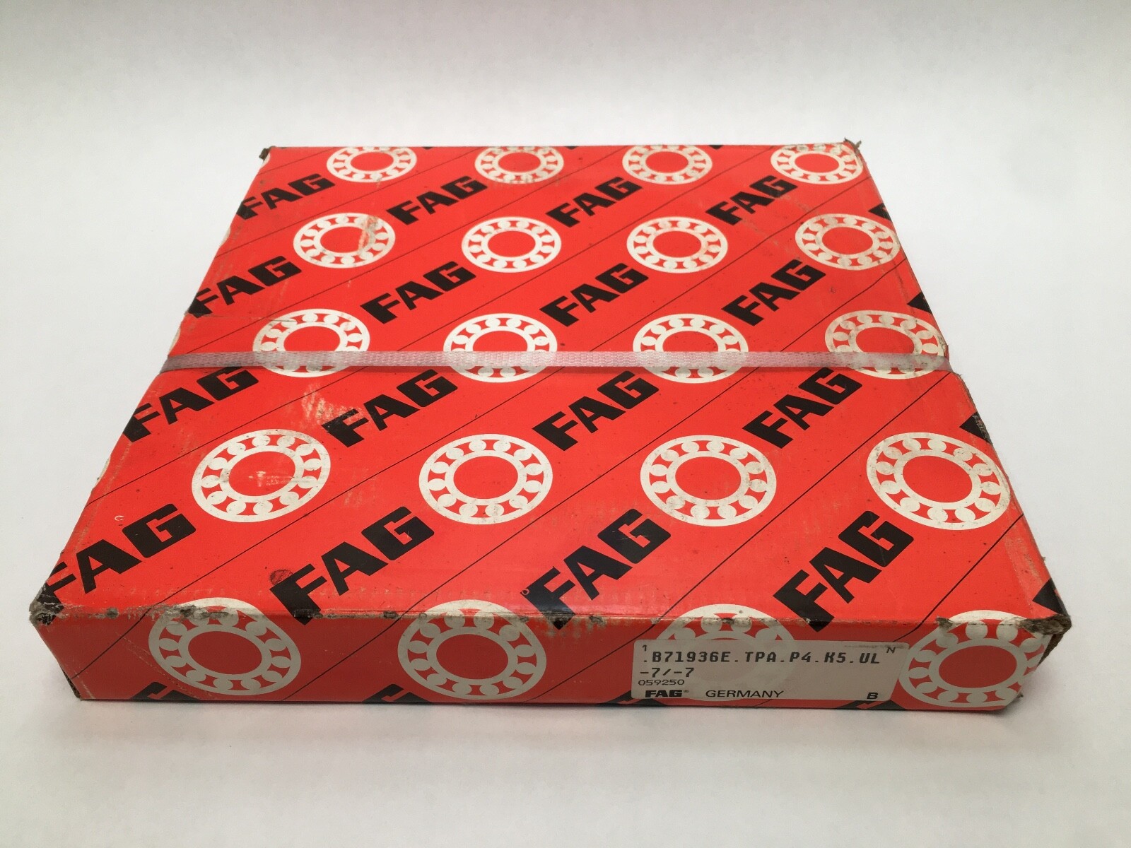 FAG B71936E.TPA.P4S.UL Bearing 180x250x33 mm B71936E-TPA-P4-K5-UL ABEC7 Germany