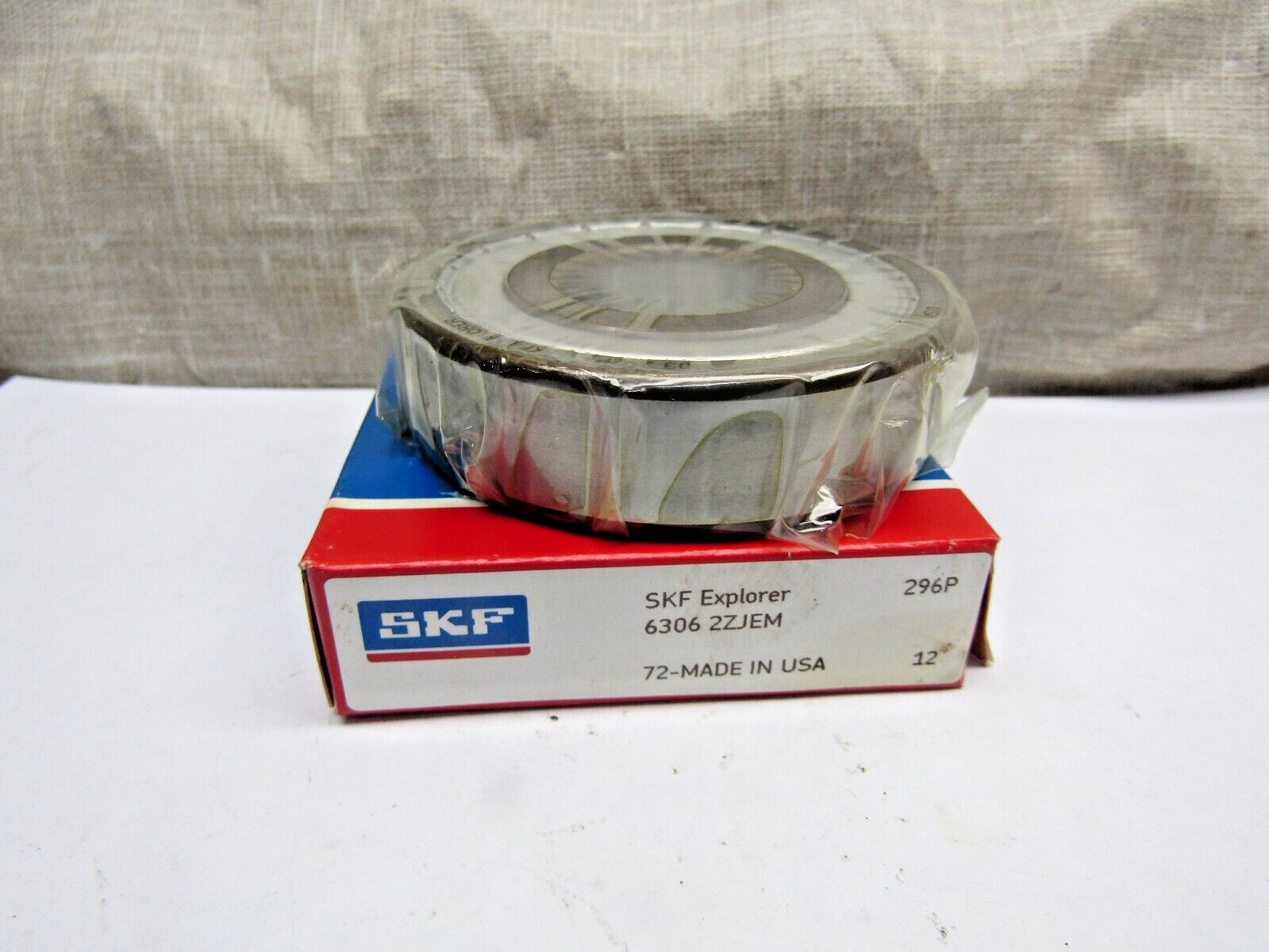 SKF 6306-2Z JEM 30mm X 72 mm X 19mm Metal Shielded Bearing Made in USA