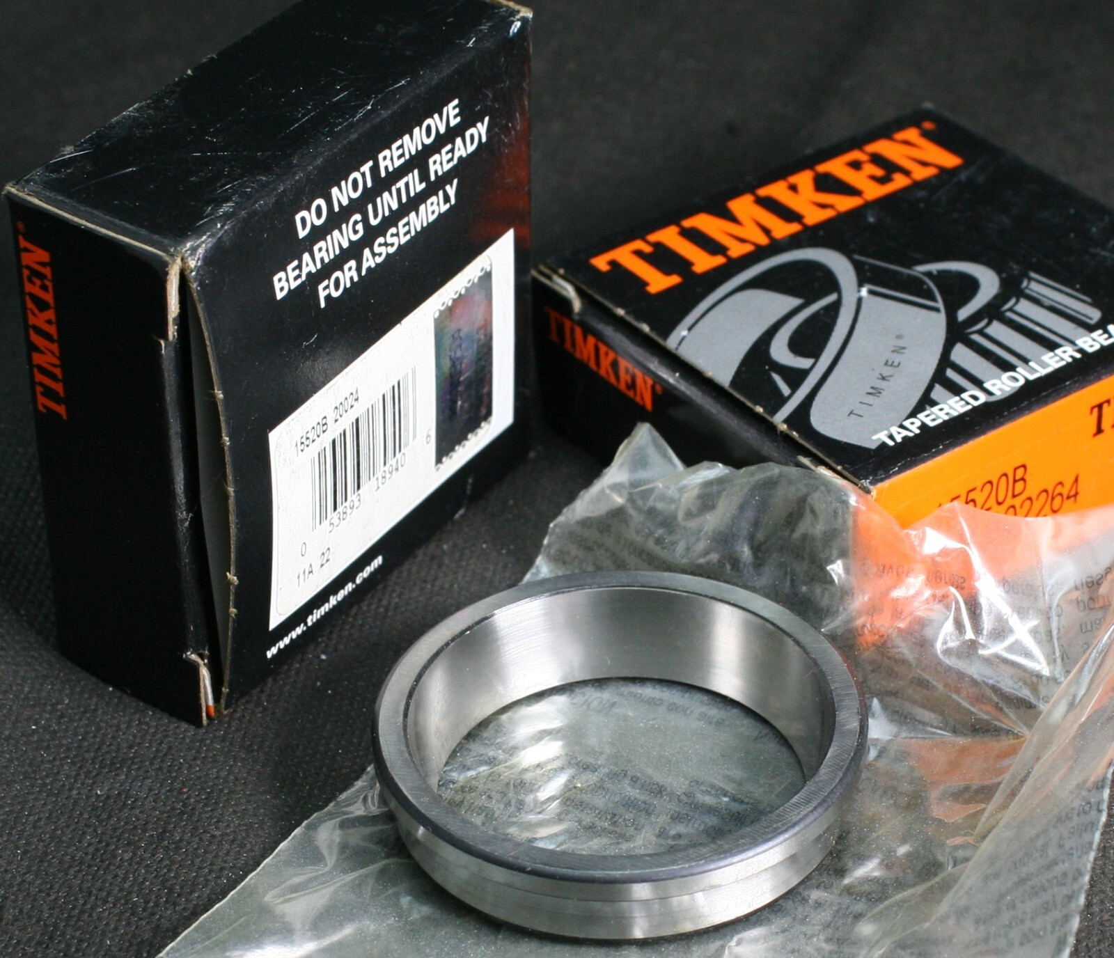 One (1) Timken 15520-B Tapered Roller Bearing Flanged Cup 2-1/4″ OD USA NEW