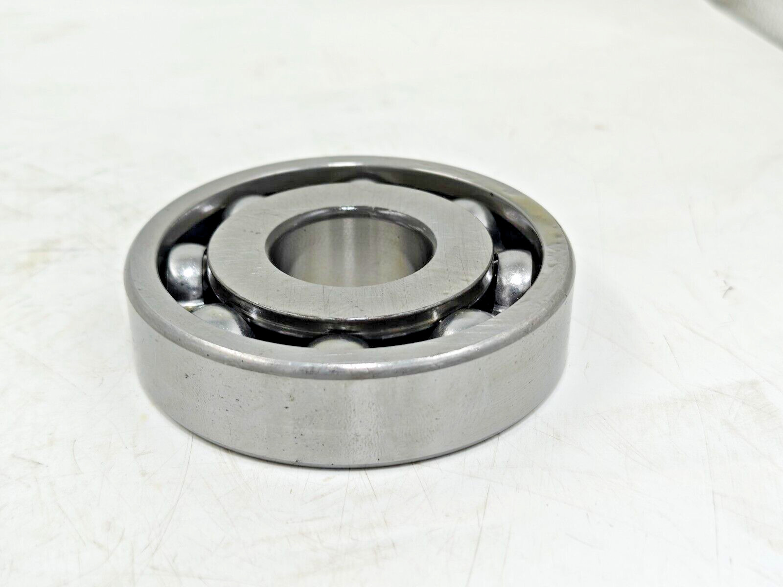 B35-127UR NSK Deep Groove Ball Bearing B35 – 127 UR NSK KOREA